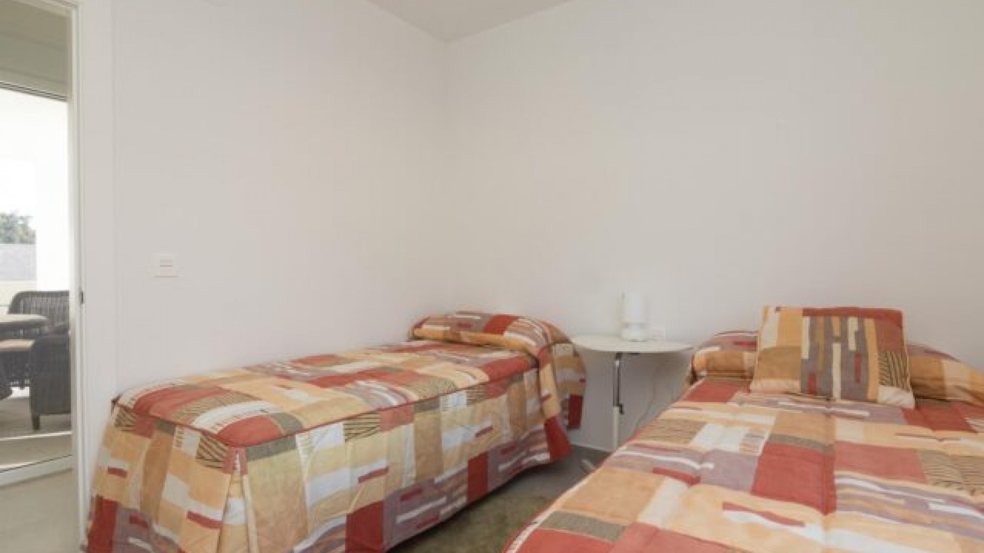 Venta - Chalet Independiente -
Pinoso