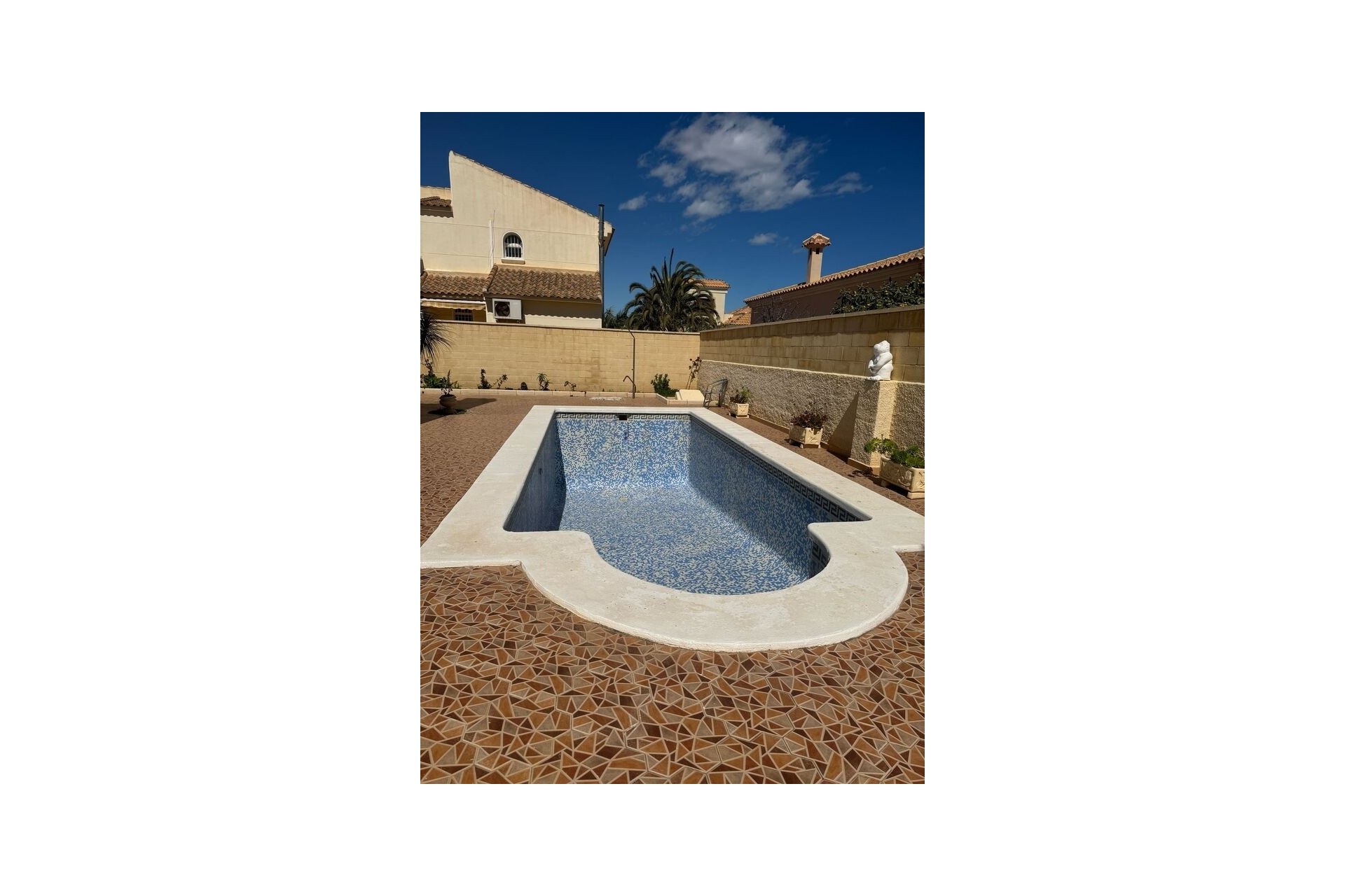 Venta - Chalet Independiente -
Playa Flamenca - Costa Blanca