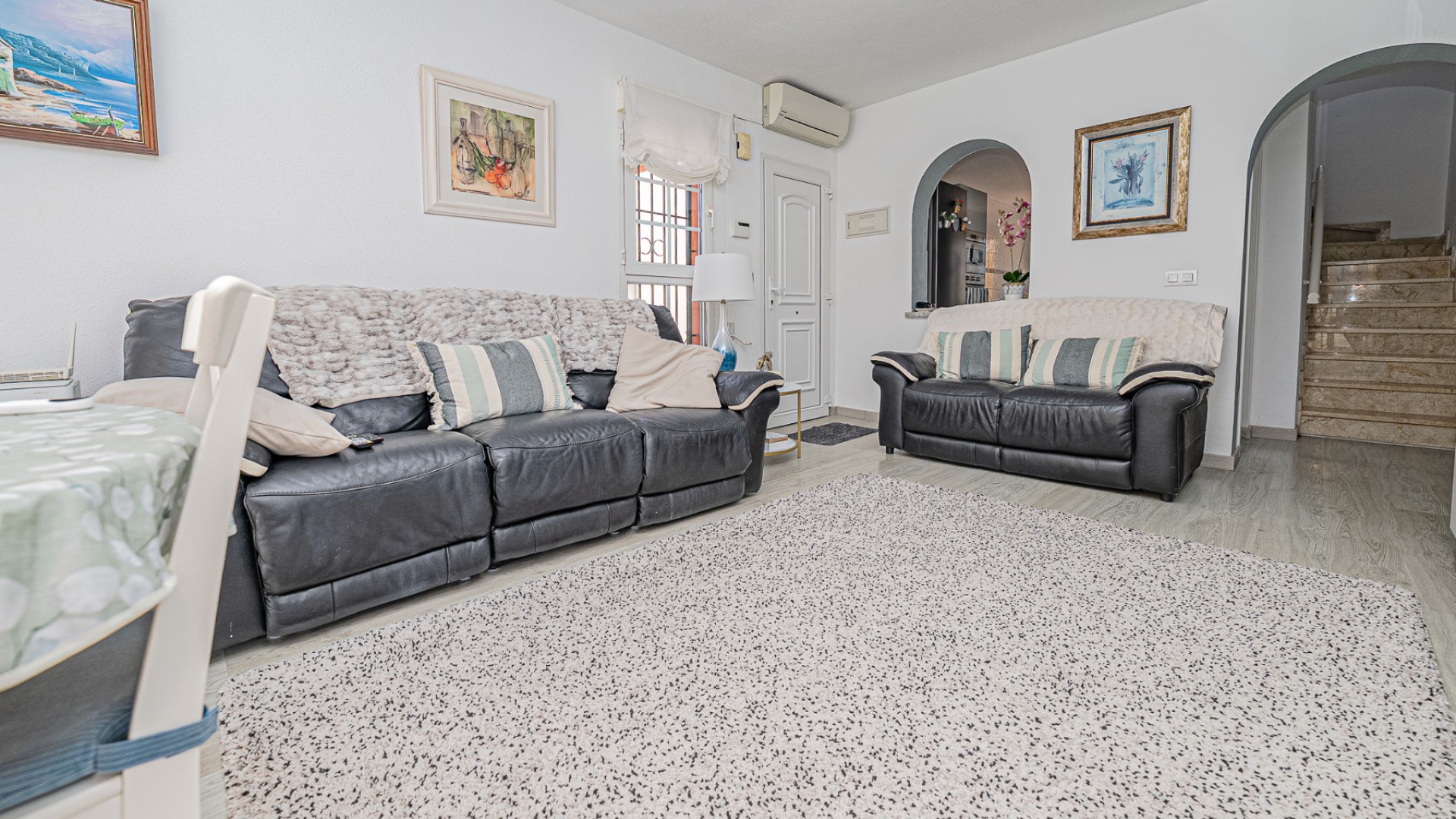 Venta - Chalet Independiente -
Playa Flamenca - Montilla