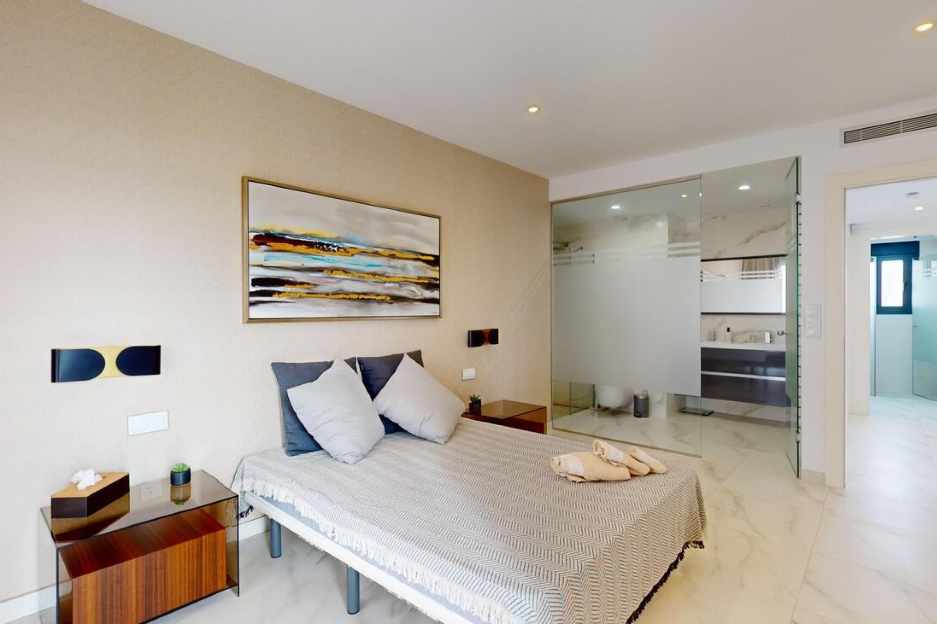 Venta - Chalet Independiente -
Playa honda - Costa Calida