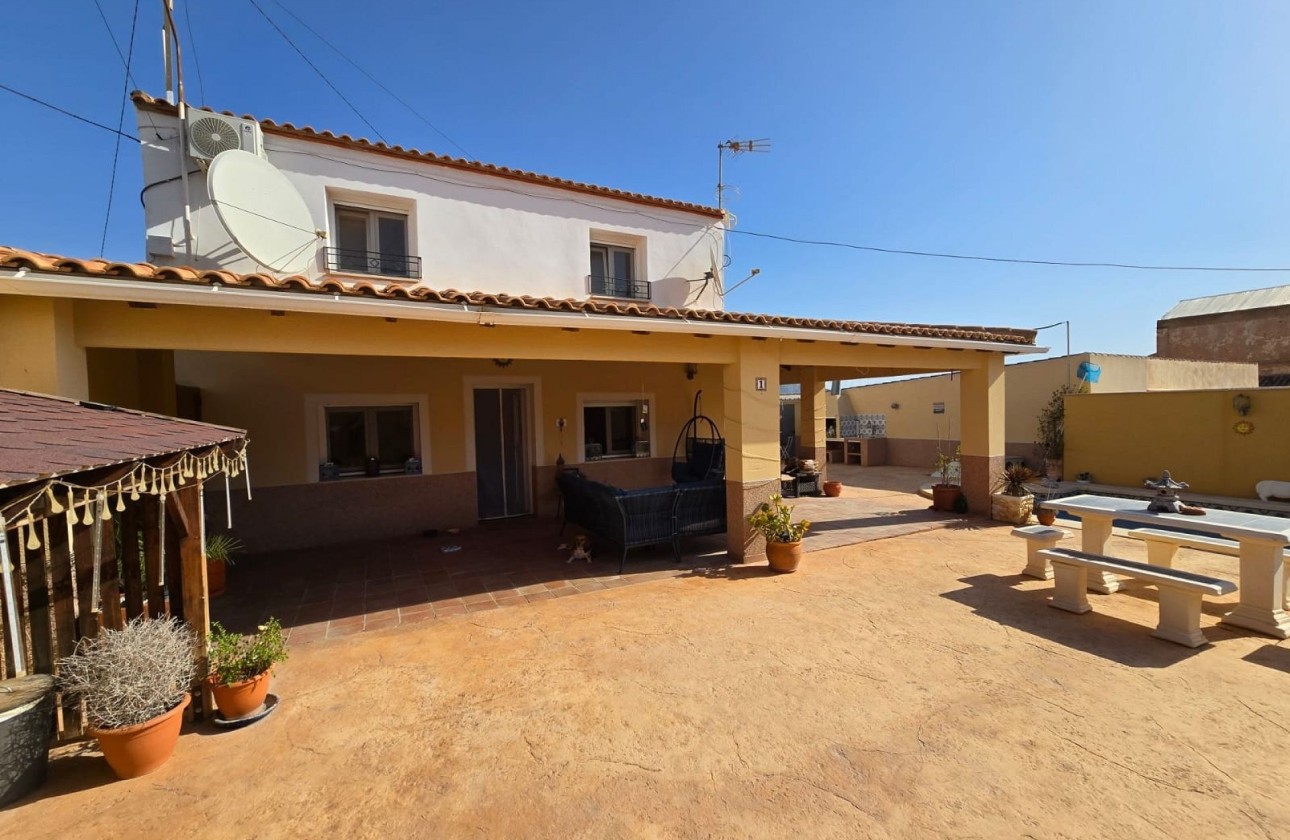 Venta - Chalet Independiente -
Raspay