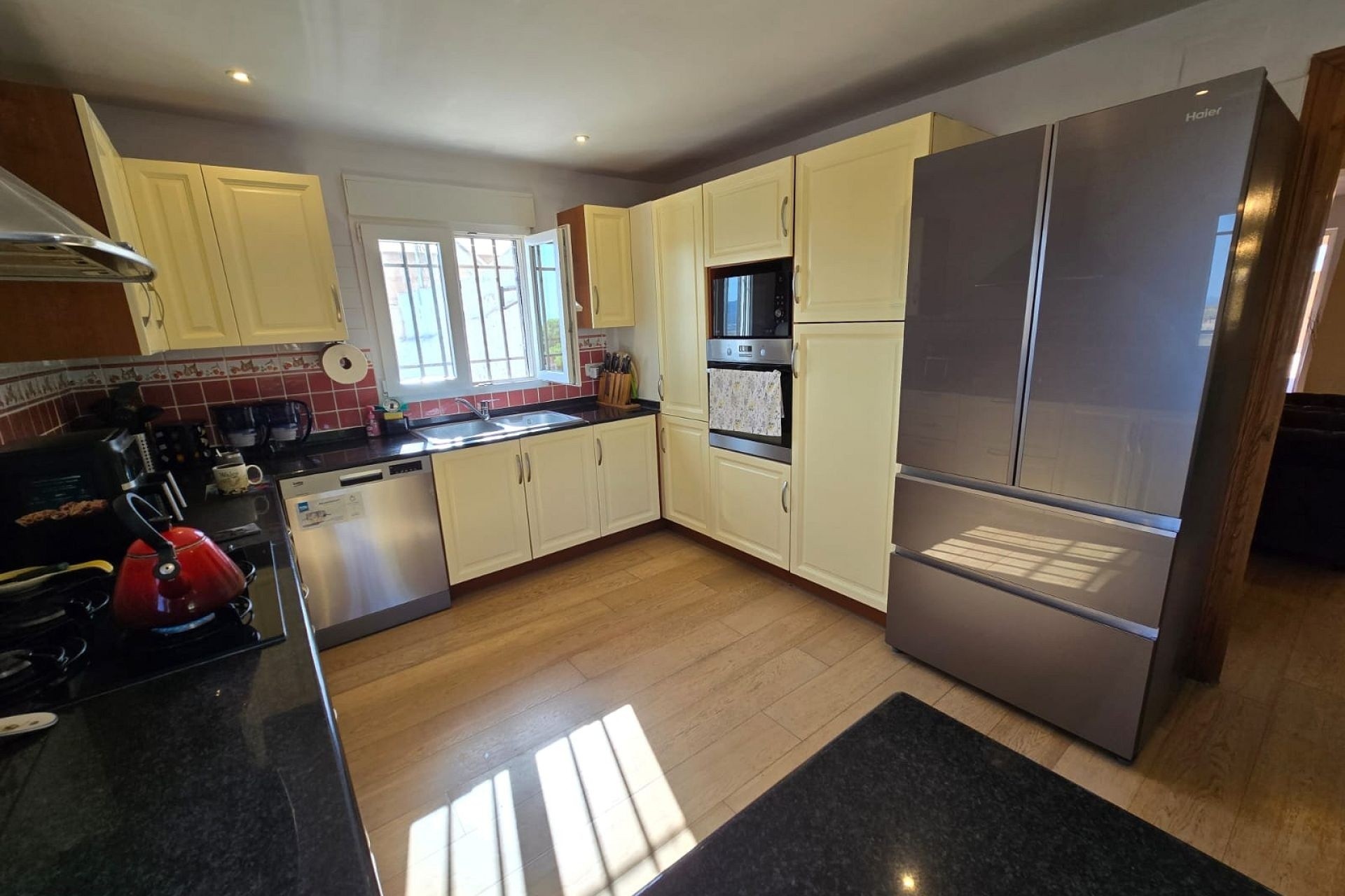 Venta - Chalet Independiente -
Raspay
