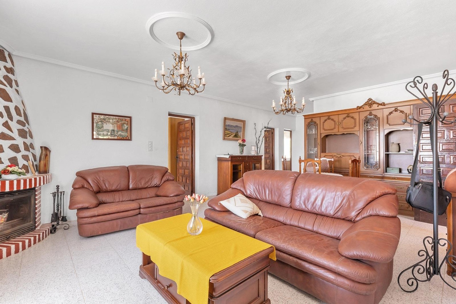 Venta - Chalet Independiente -
Rojales - Centro de la Ciudad Quesada