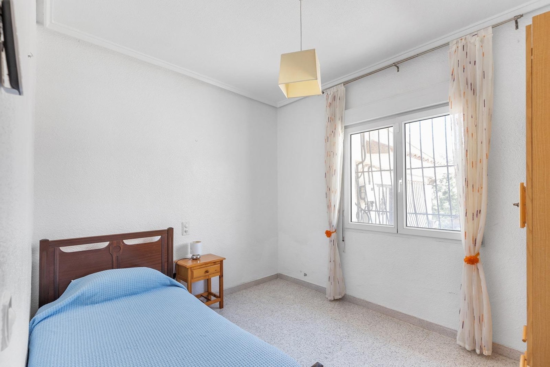 Venta - Chalet Independiente -
Rojales - Centro de la Ciudad Quesada