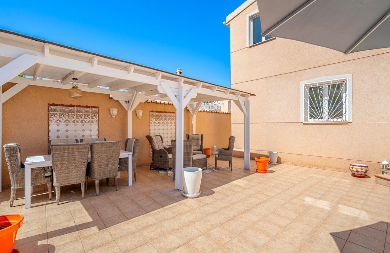Venta - Chalet Independiente -
Rojales - Ciudad Quesada