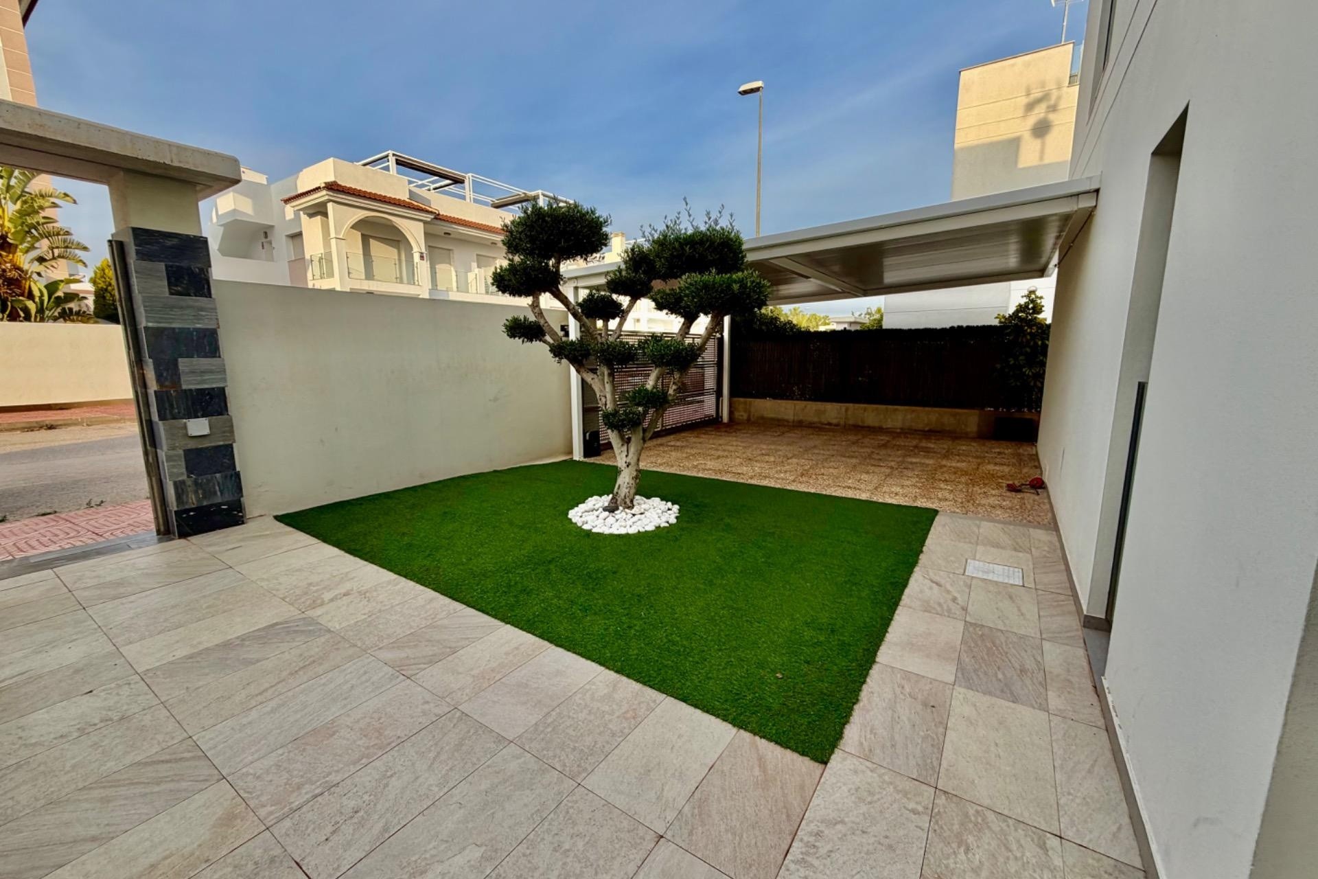 Venta - Chalet Independiente -
Rojales - Cuidad Quesada