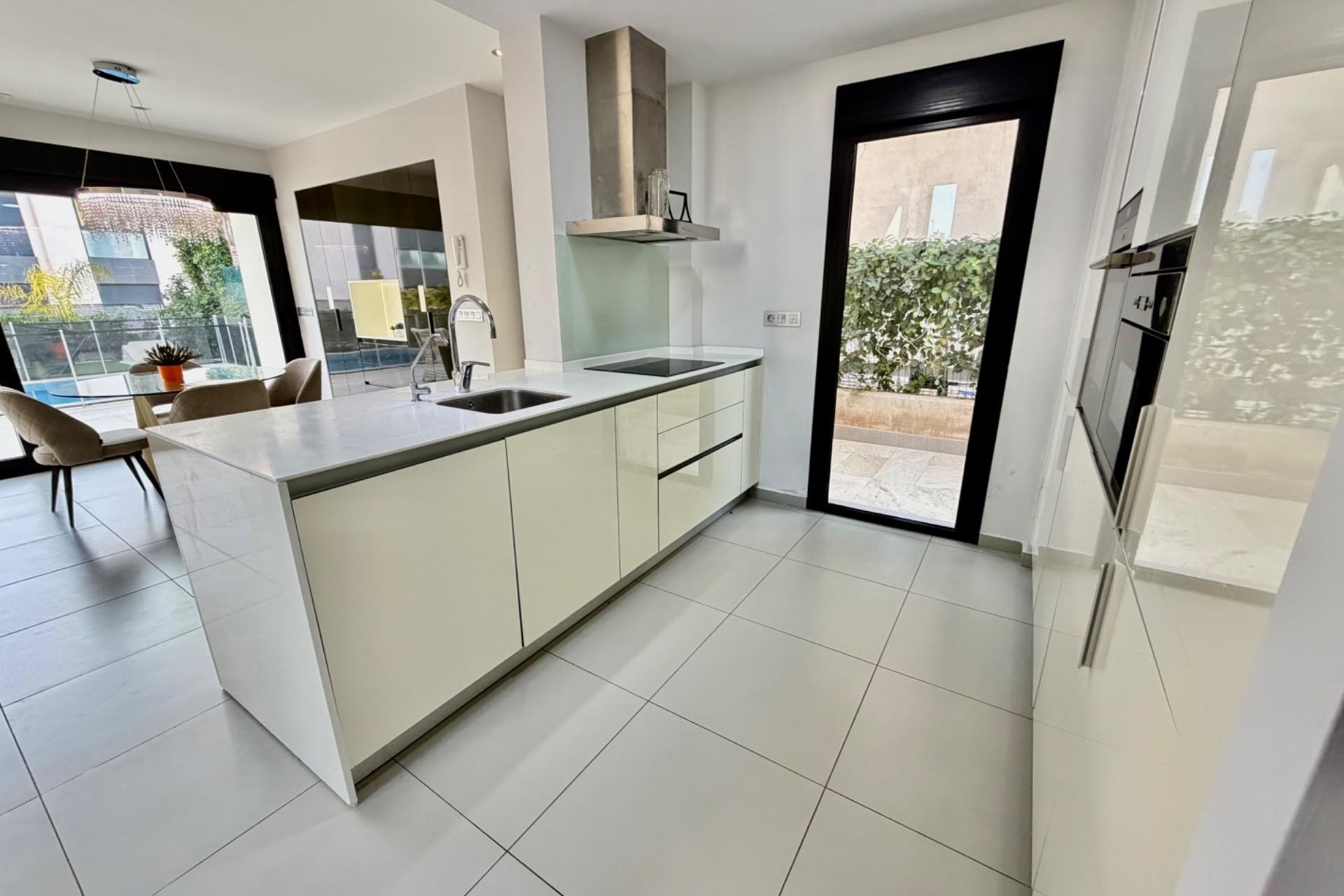 Venta - Chalet Independiente -
Rojales - Cuidad Quesada