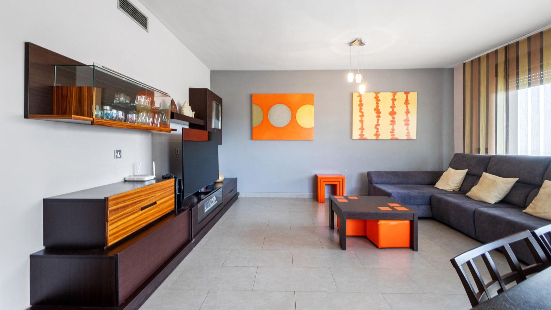 Venta - Chalet Independiente -
Rojales