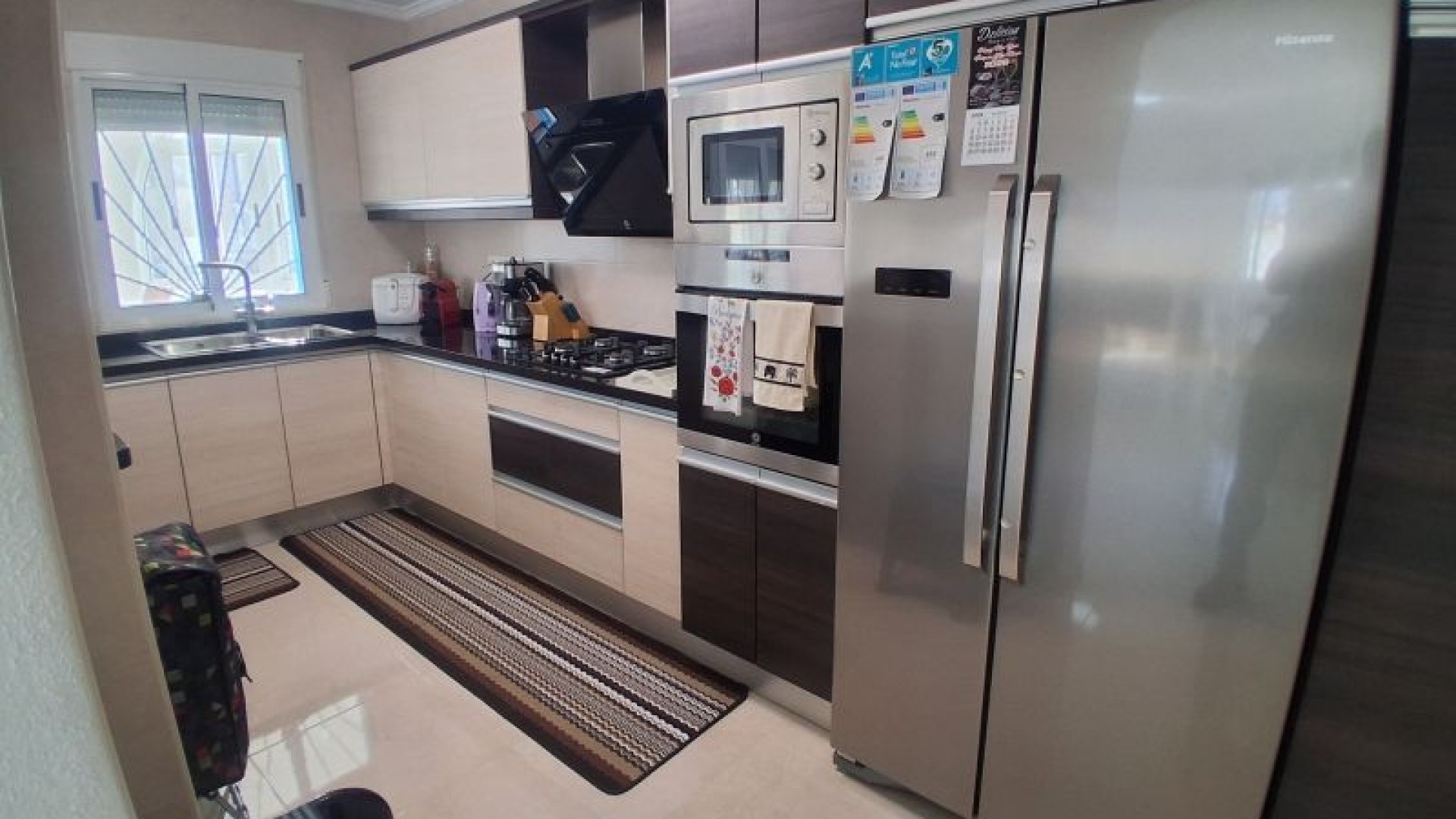 Venta - Chalet Independiente -
Rojales