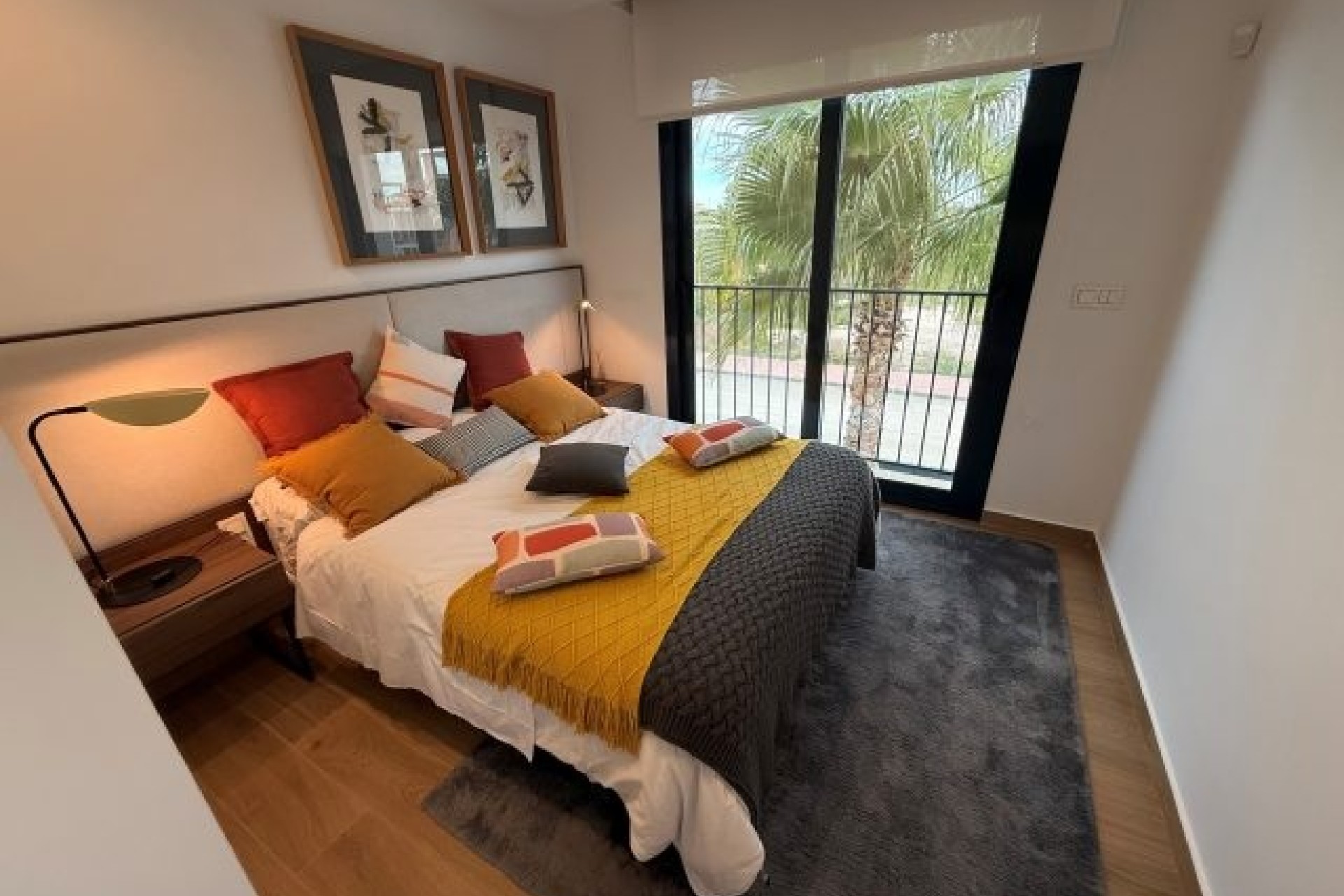 Venta - Chalet Independiente -
Rojales