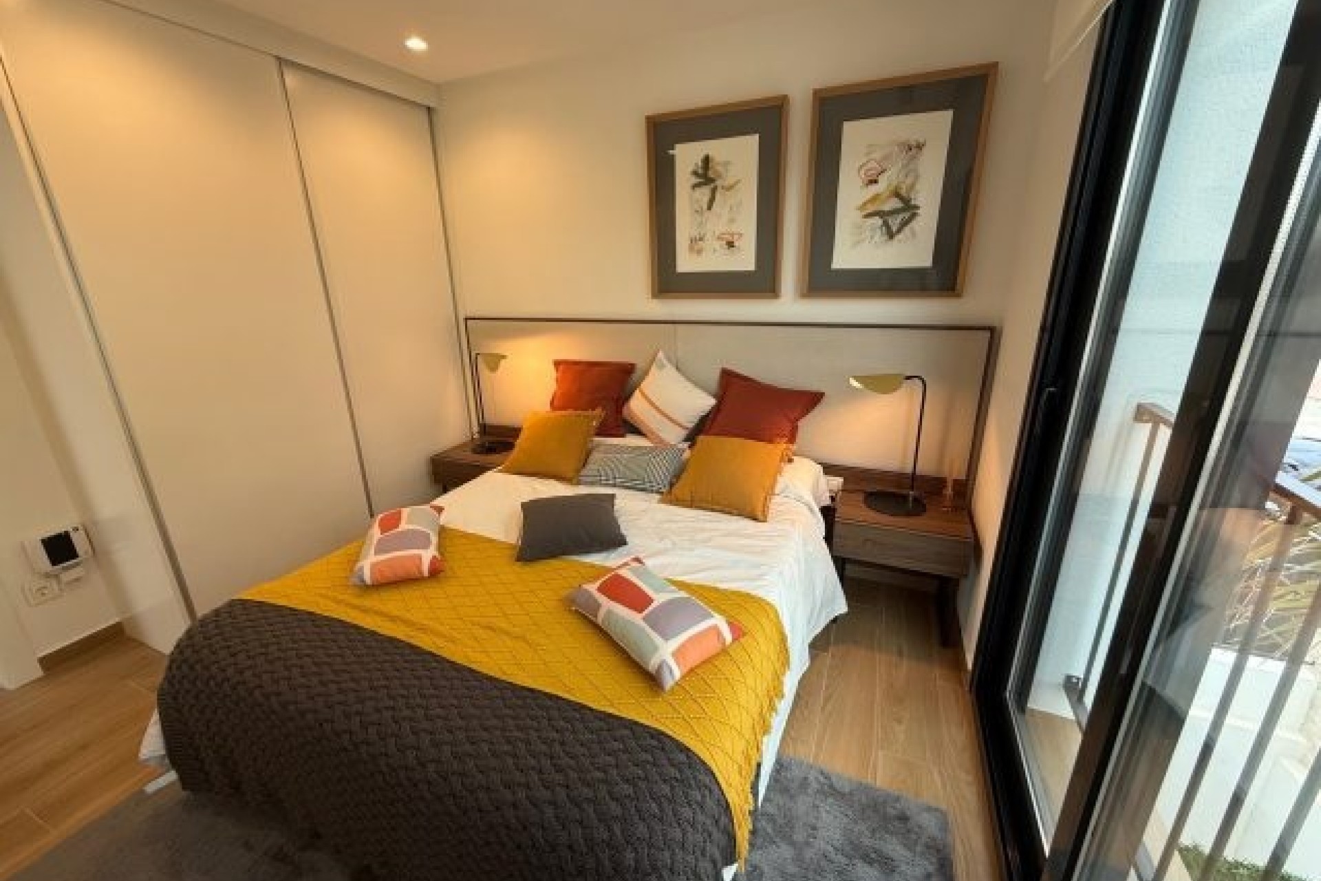 Venta - Chalet Independiente -
Rojales