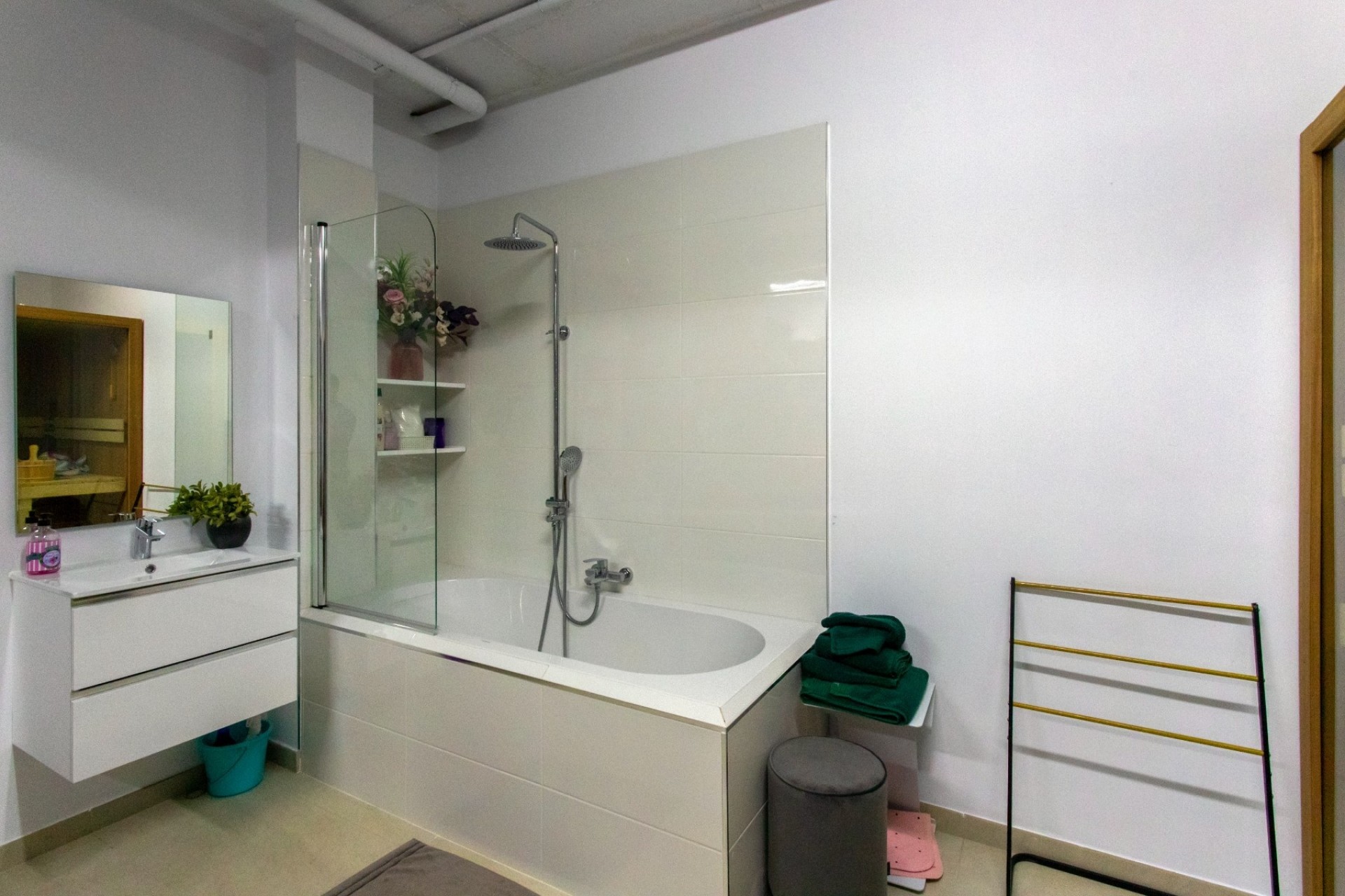 Venta - Chalet Independiente -
Rojales