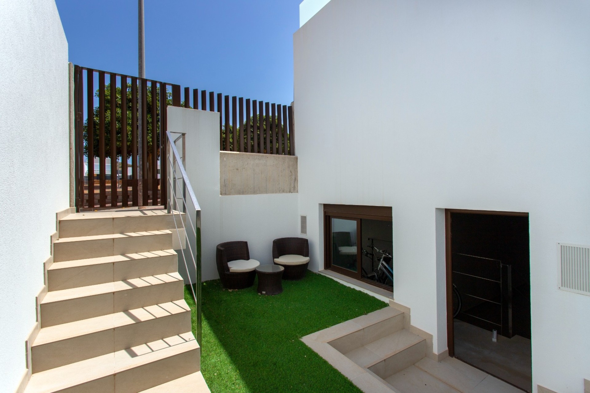 Venta - Chalet Independiente -
Rojales