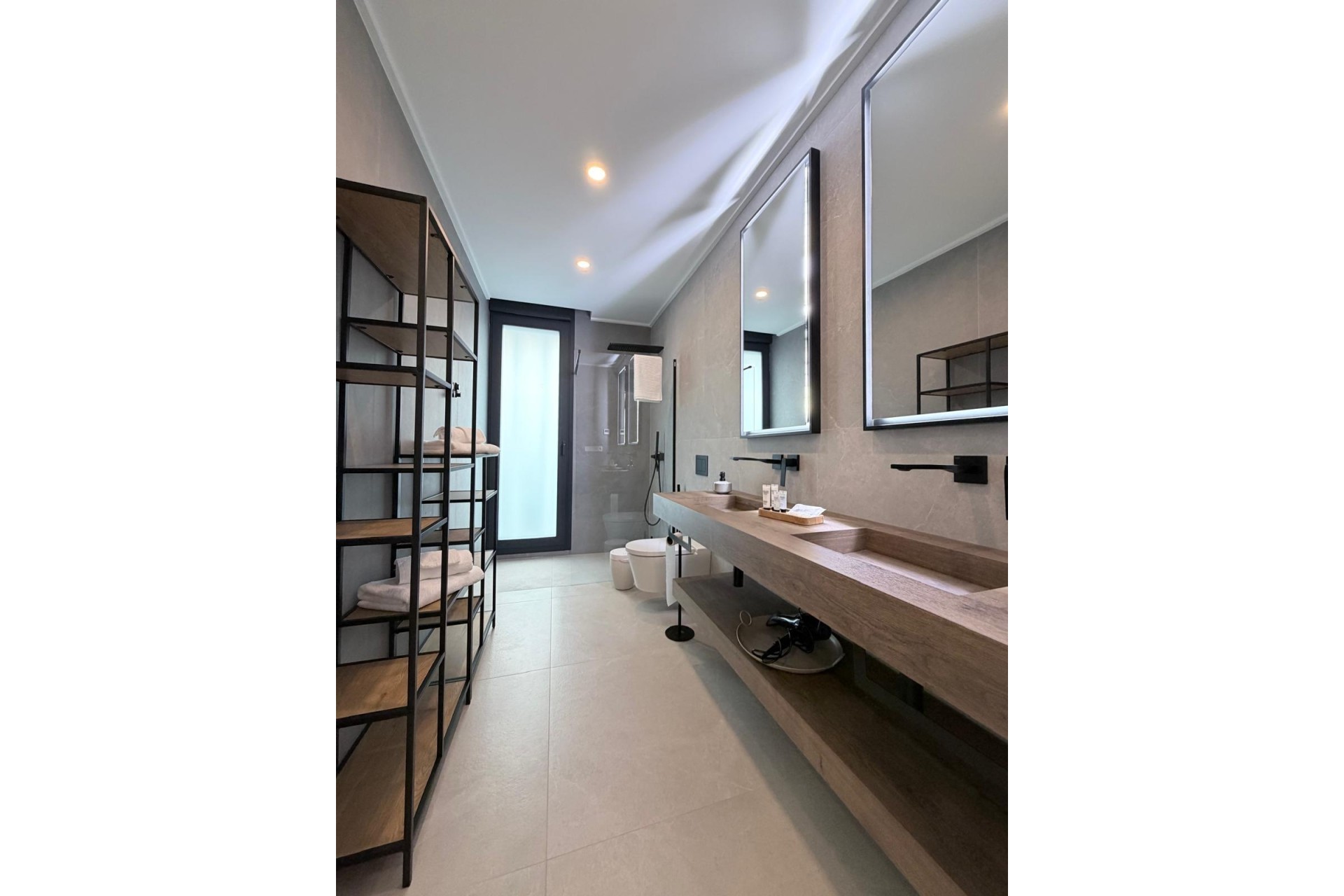Venta - Chalet Independiente -
Rojales