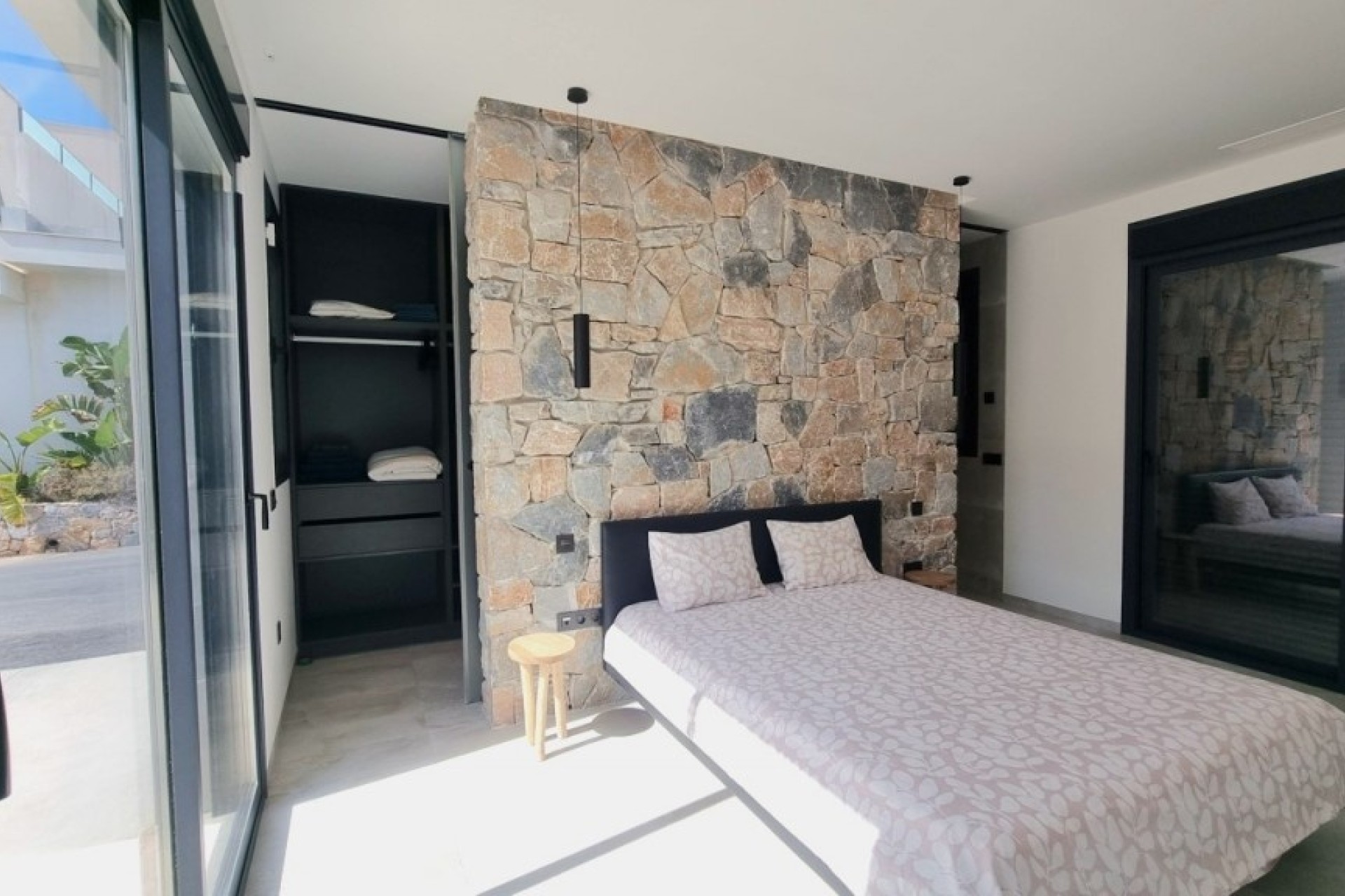 Venta - Chalet Independiente -
Rojales