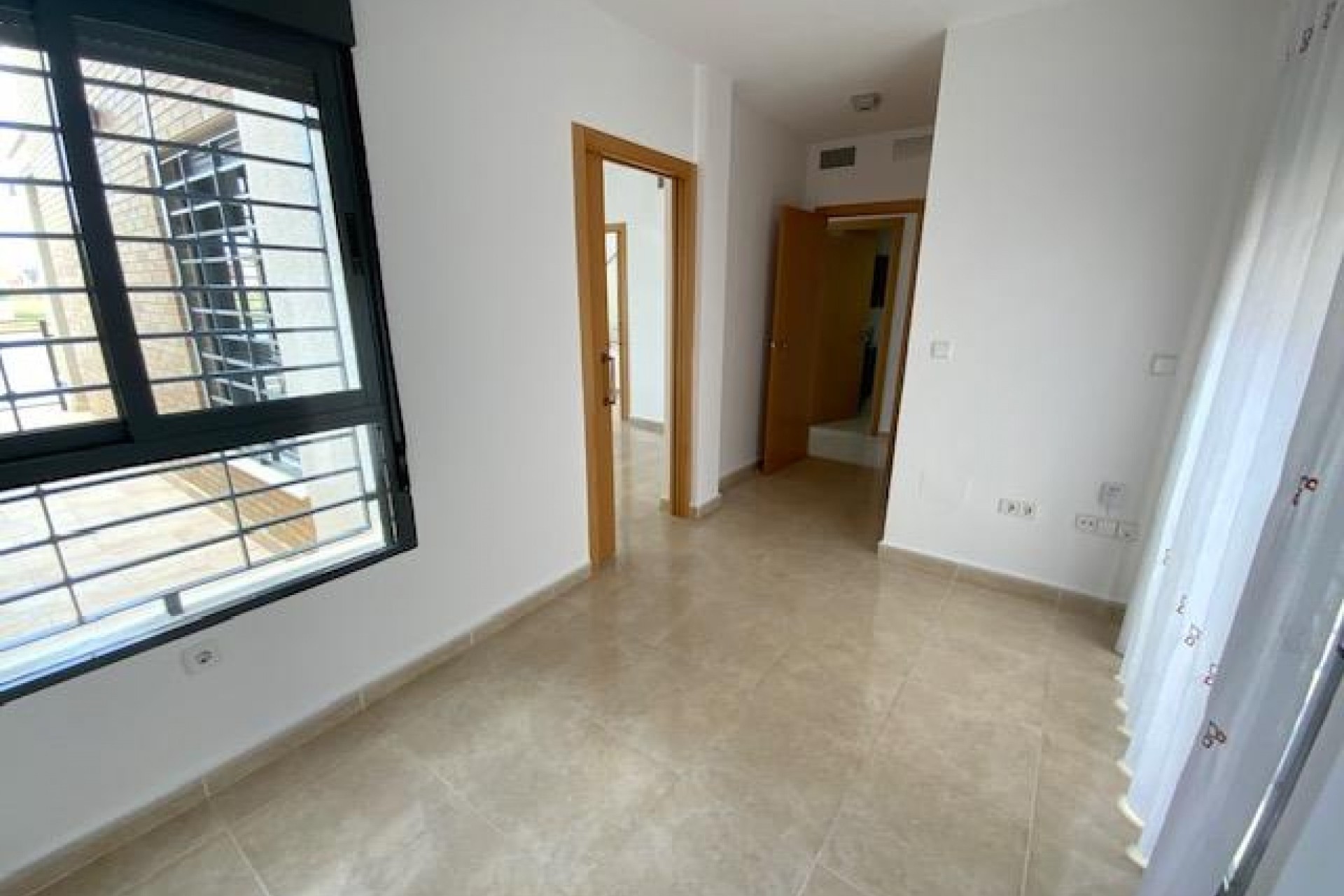 Venta - Chalet Independiente -
Roldan - Inland