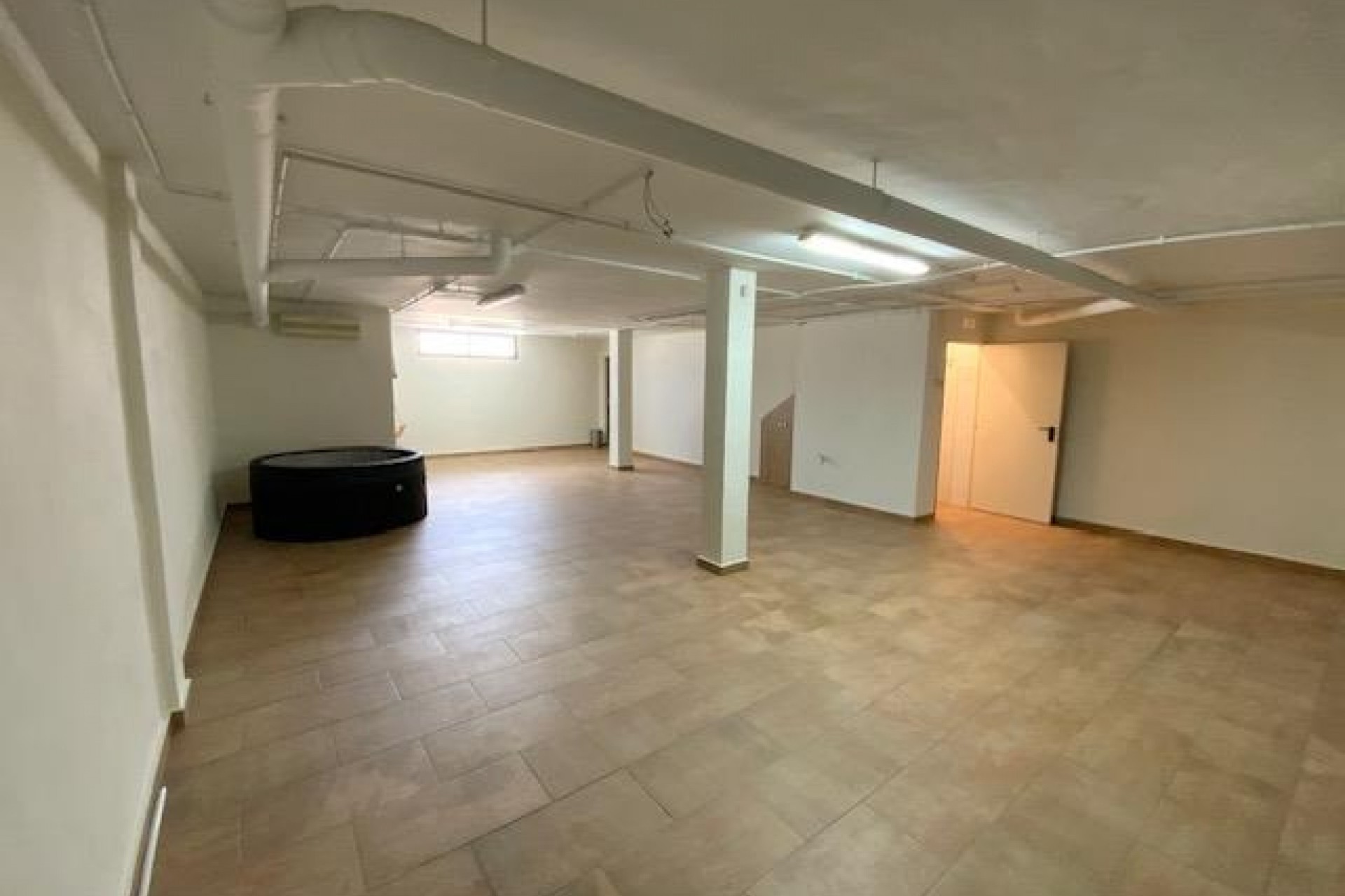 Venta - Chalet Independiente -
Roldan - Inland