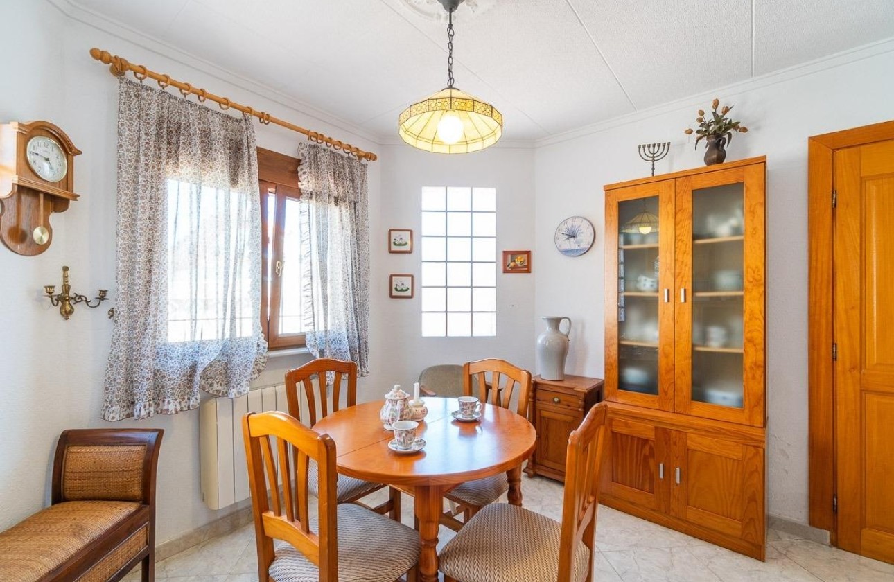 Venta - Chalet Independiente -
San Fulgencio - La marina