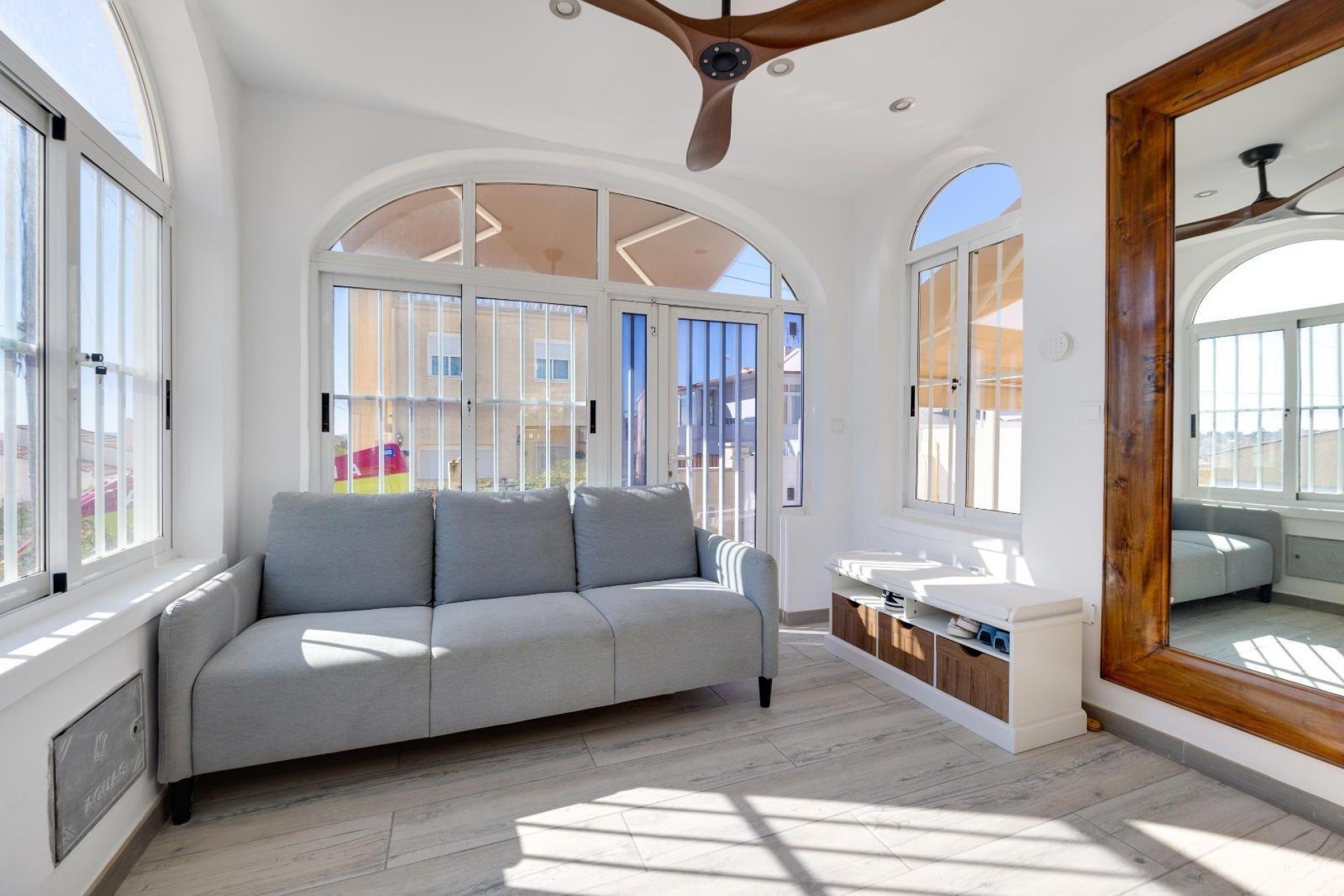 Venta - Chalet Independiente -
San Fulgencio - La Marina