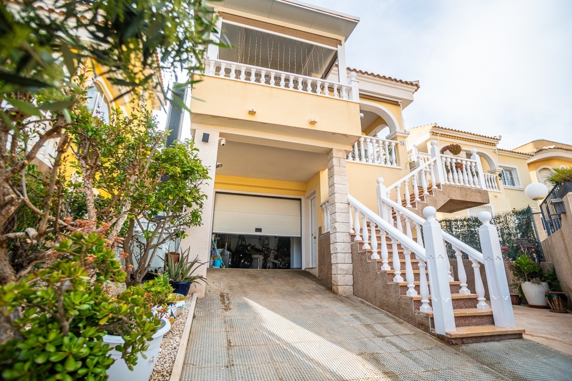 Venta - Chalet Independiente -
San Fulgencio - urb.la marina