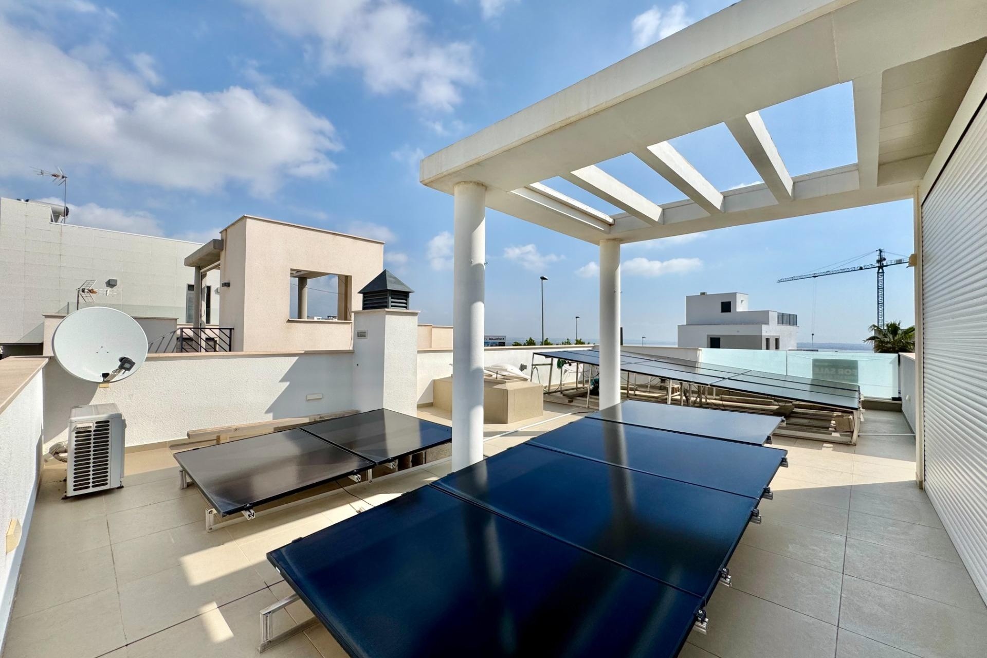 Venta - Chalet Independiente -
San Miguel de Salinas - Bellavista