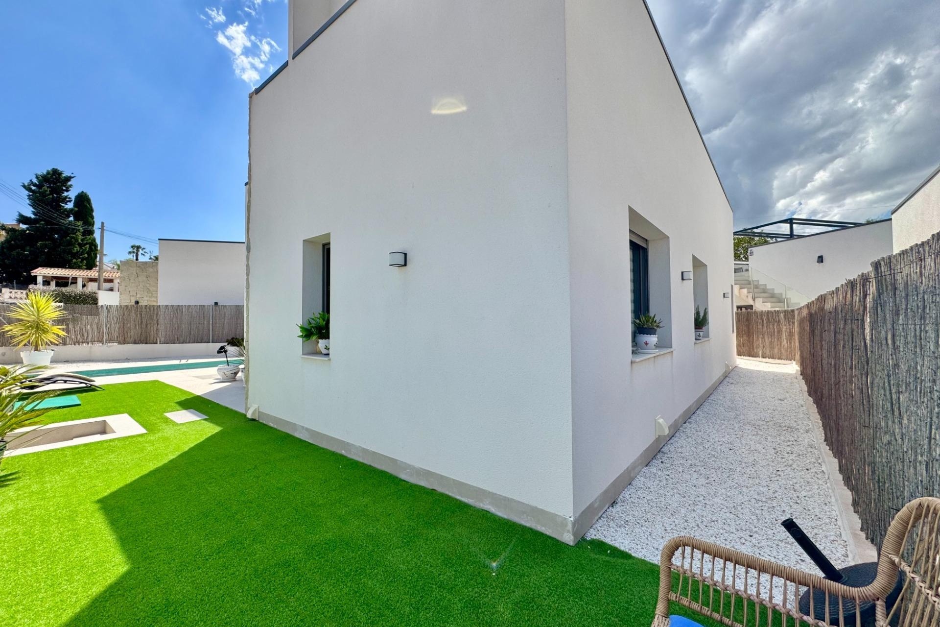 Venta - Chalet Independiente -
San Miguel de Salinas - Blue Lagoon - Galán