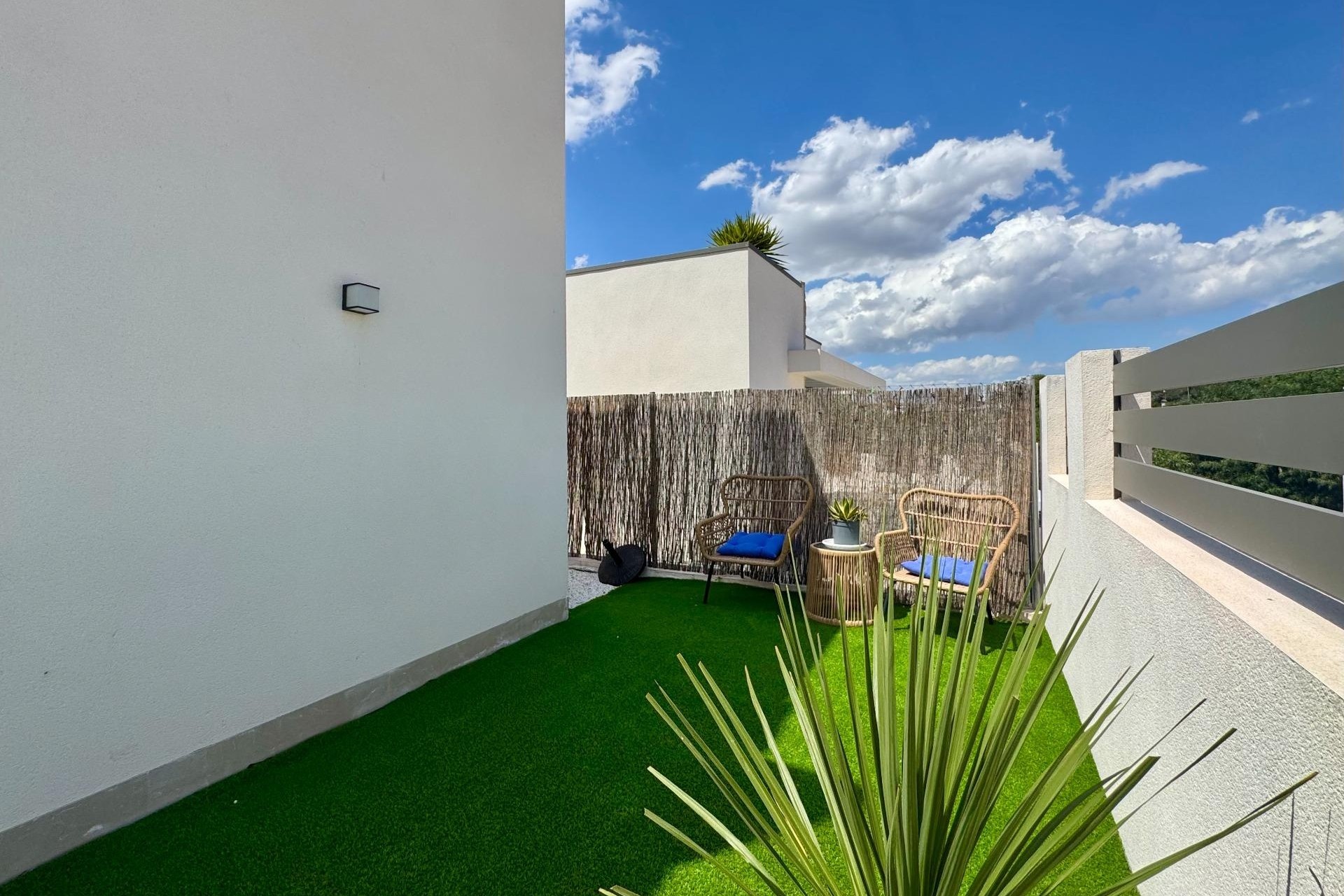 Venta - Chalet Independiente -
San Miguel de Salinas - Blue Lagoon - Galán