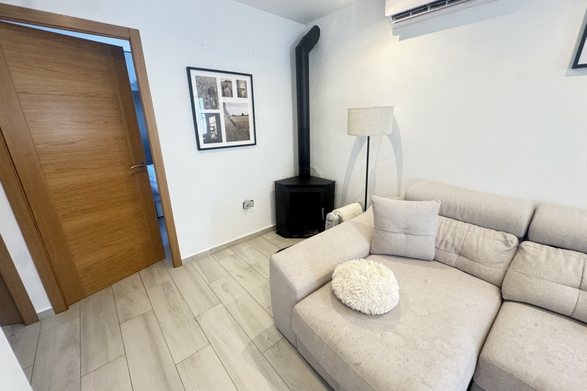 Venta - Chalet Independiente -
San Miguel de Salinas - Blue Lagoon
