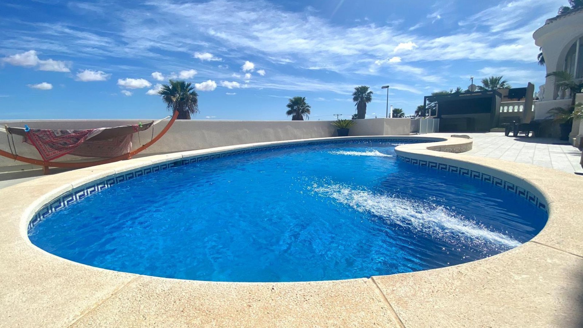 Venta - Chalet Independiente -
San Miguel de Salinas - BLUE LAGOON