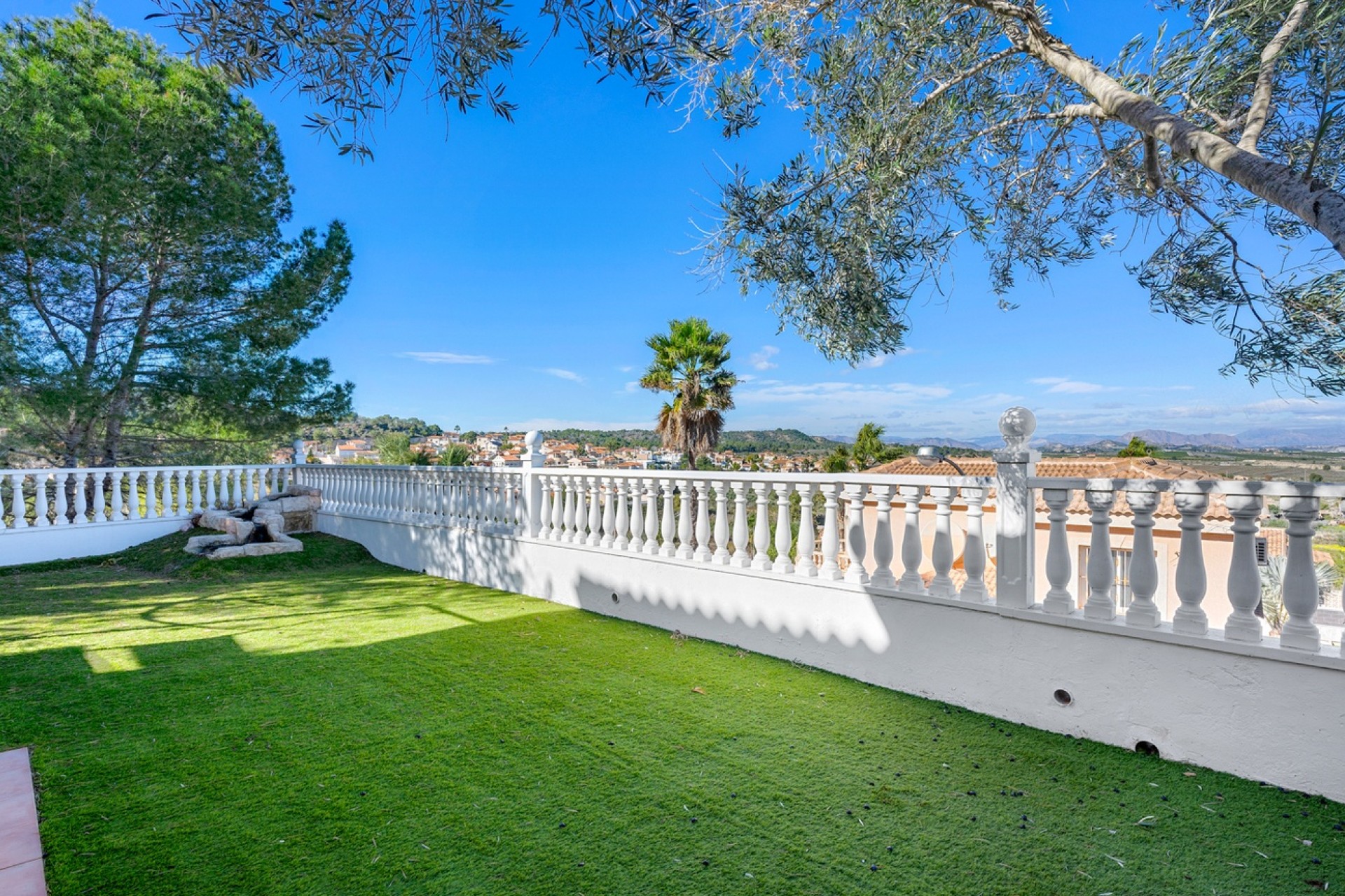 Venta - Chalet Independiente -
San Miguel de Salinas - Costa Blanca