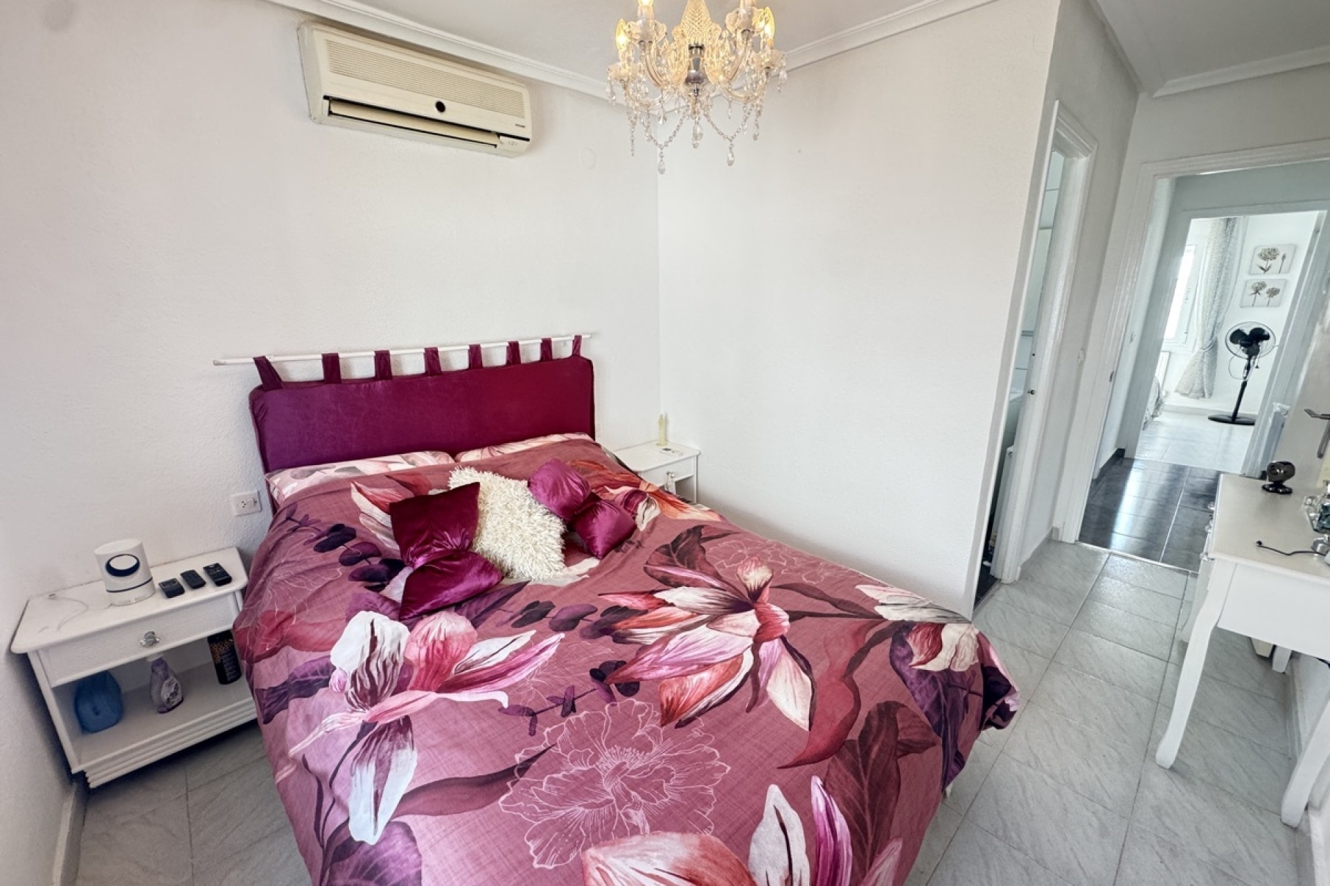 Venta - Chalet Independiente -
San Miguel de Salinas - Eagles Nest