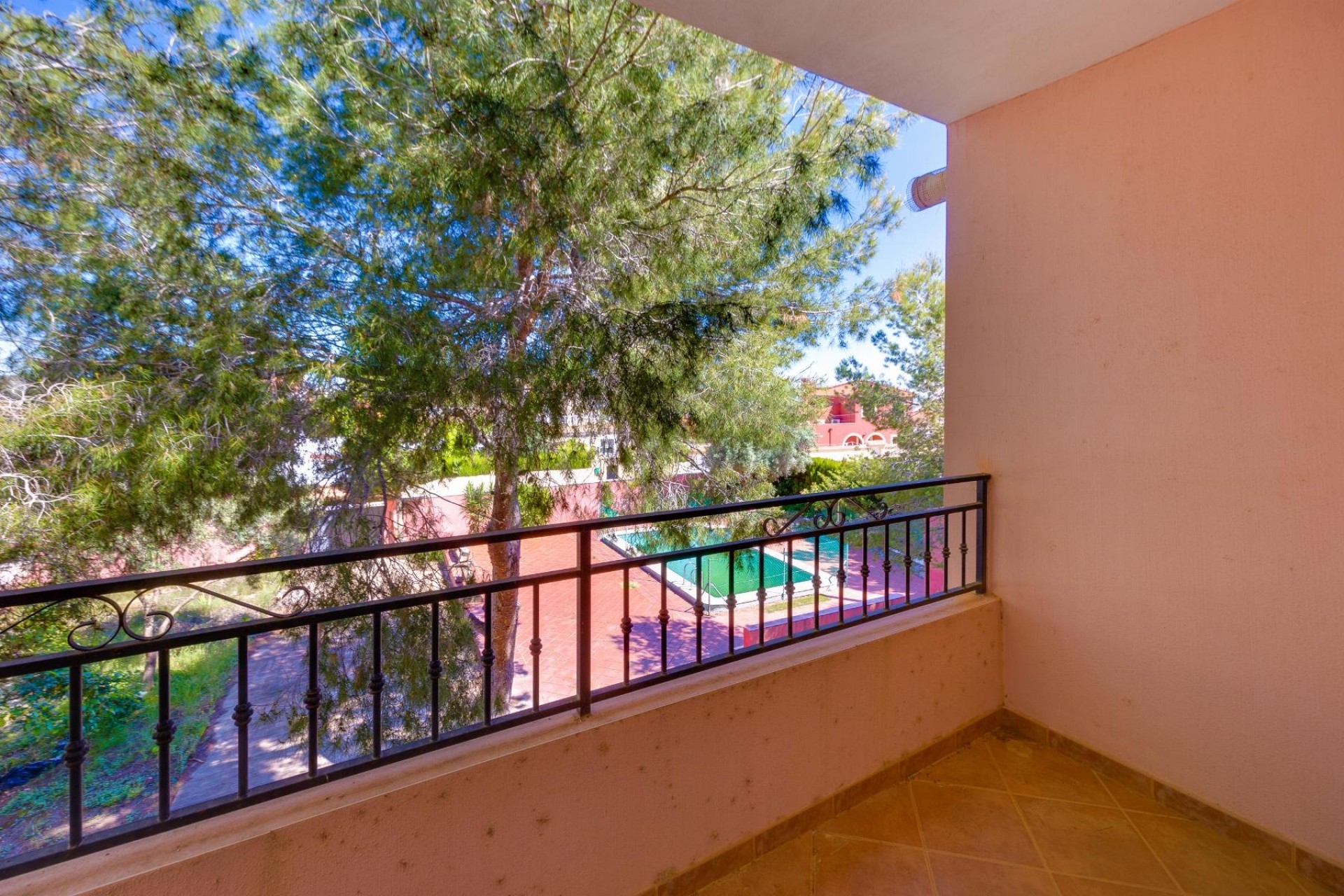 Venta - Chalet Independiente -
San Miguel de Salinas - Inland