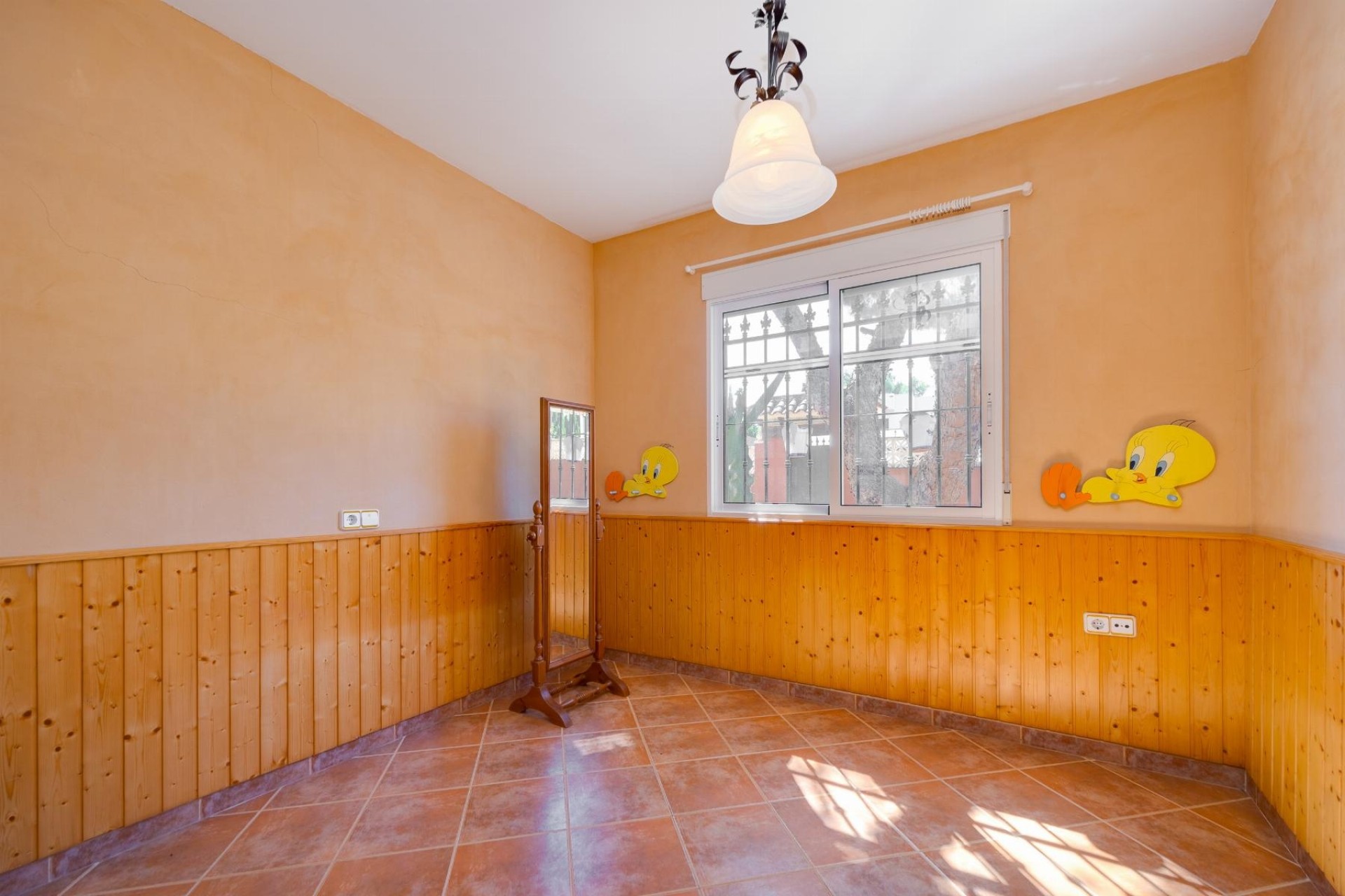 Venta - Chalet Independiente -
San Miguel de Salinas - Inland