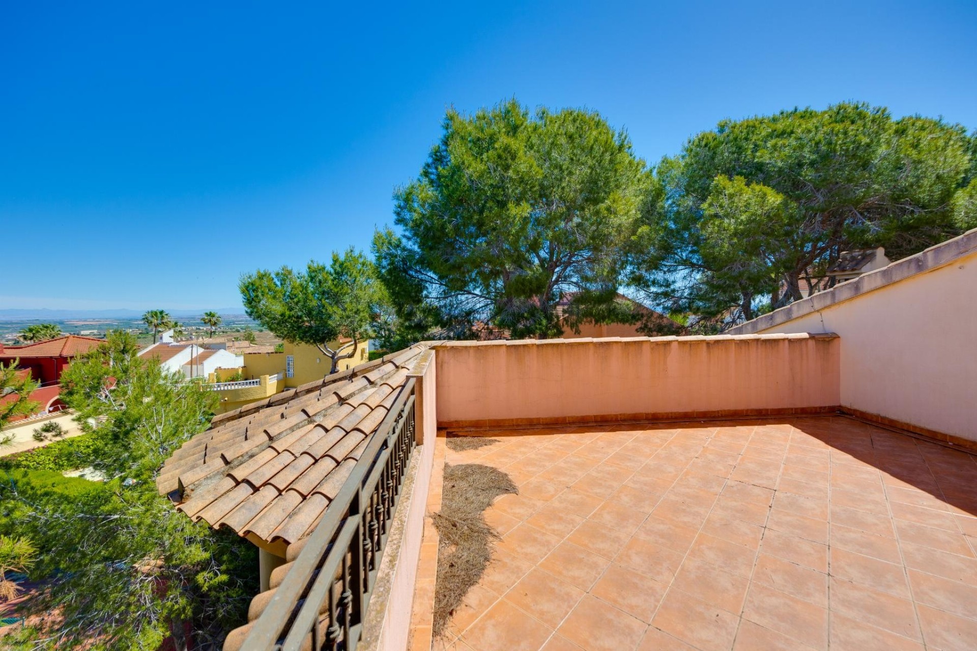 Venta - Chalet Independiente -
San Miguel de Salinas - Inland