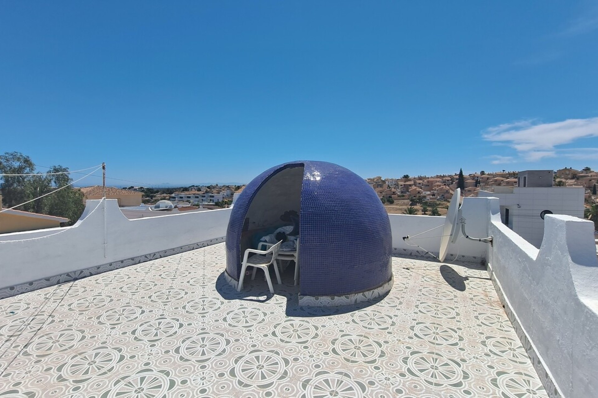 Venta - Chalet Independiente -
San Miguel de Salinas - Inland