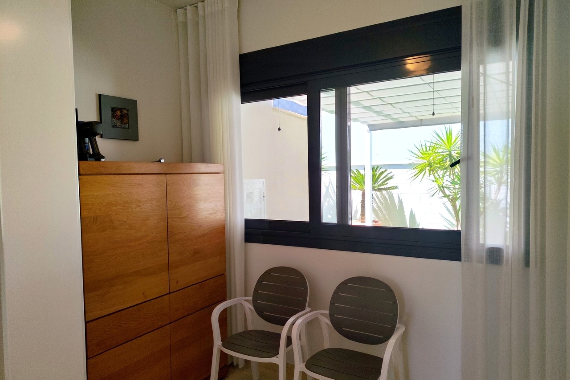 Venta - Chalet Independiente -
San Miguel de Salinas - Inland