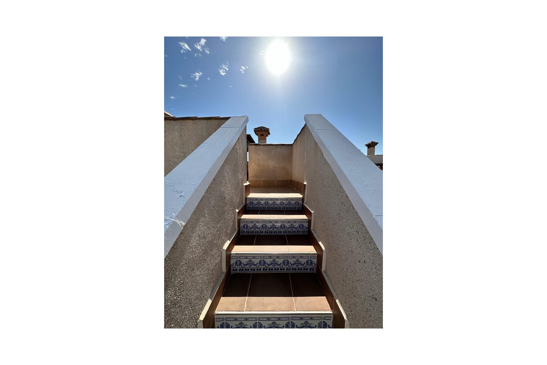 Venta - Chalet Independiente -
San Miguel de Salinas - Inland