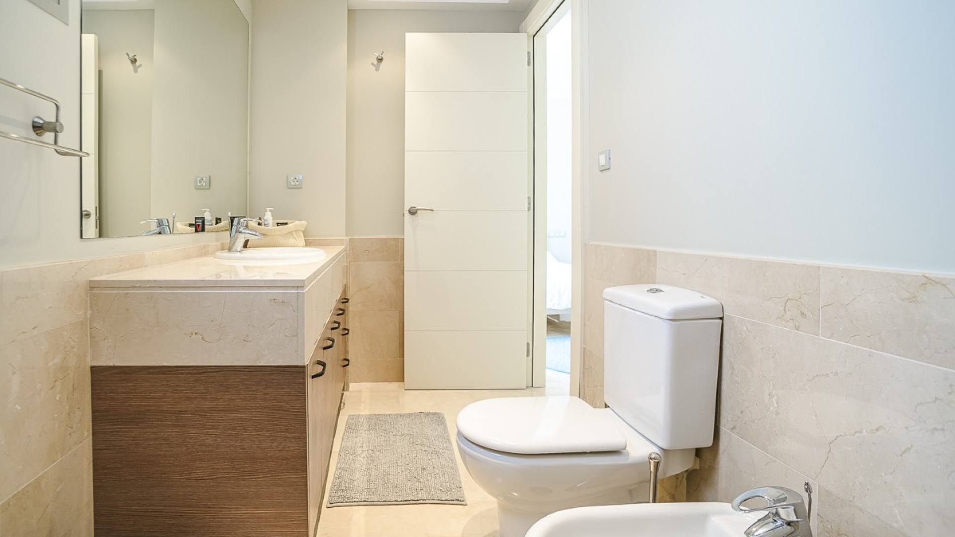 Venta - Chalet Independiente -
San Miguel de Salinas - Las Colinas Golf