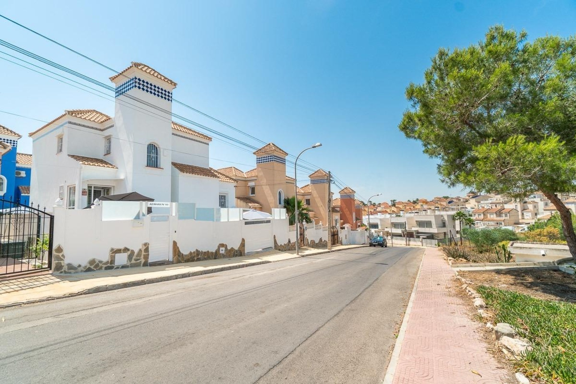Venta - Chalet Independiente -
San Miguel de Salinas - Las Filipinas