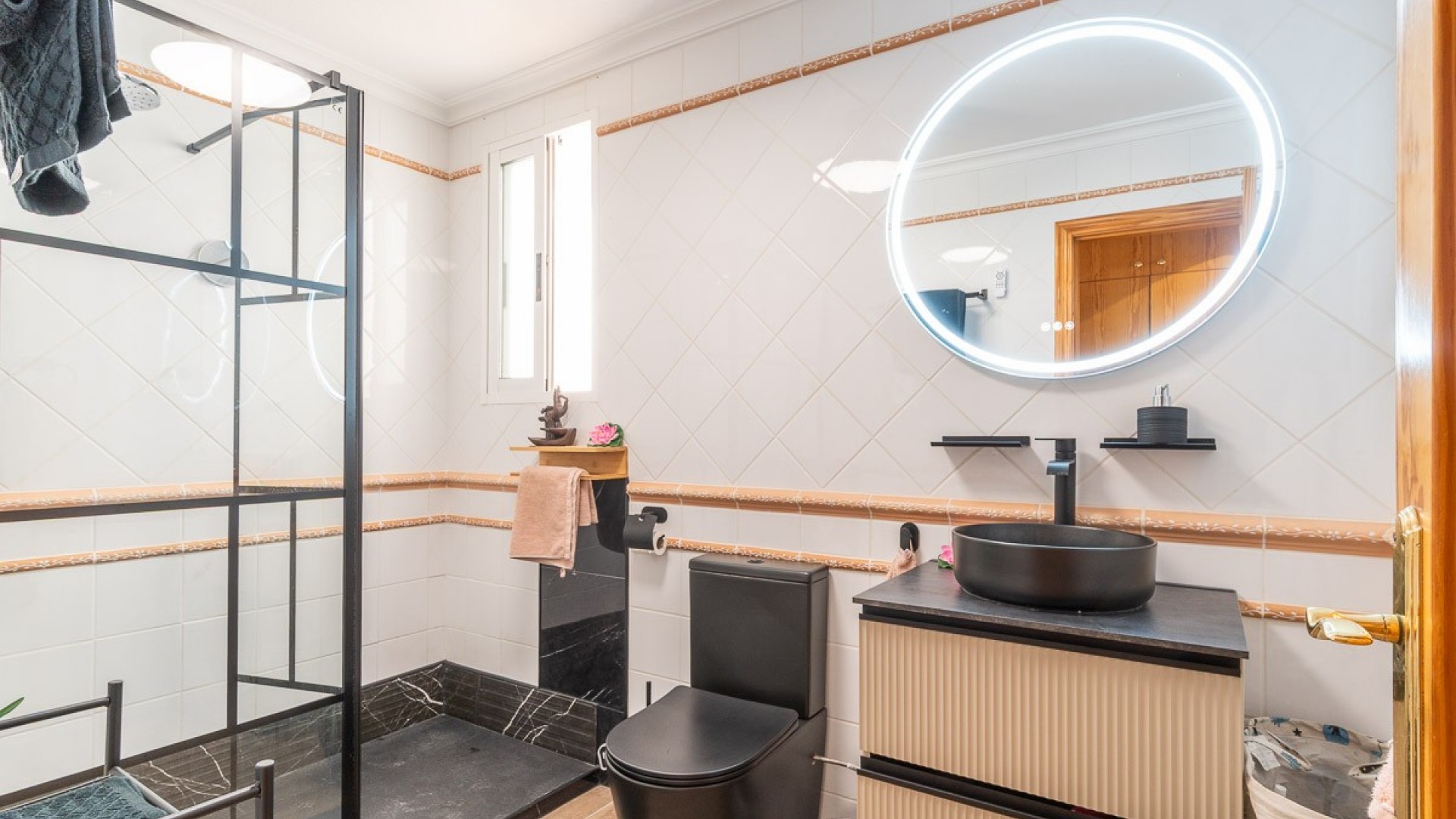 Venta - Chalet Independiente -
San Miguel de Salinas - San Miguel Salinas