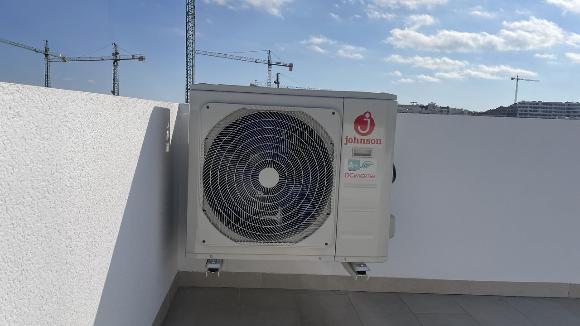 Venta - Chalet Independiente -
San Miguel de Salinas - San Miguel