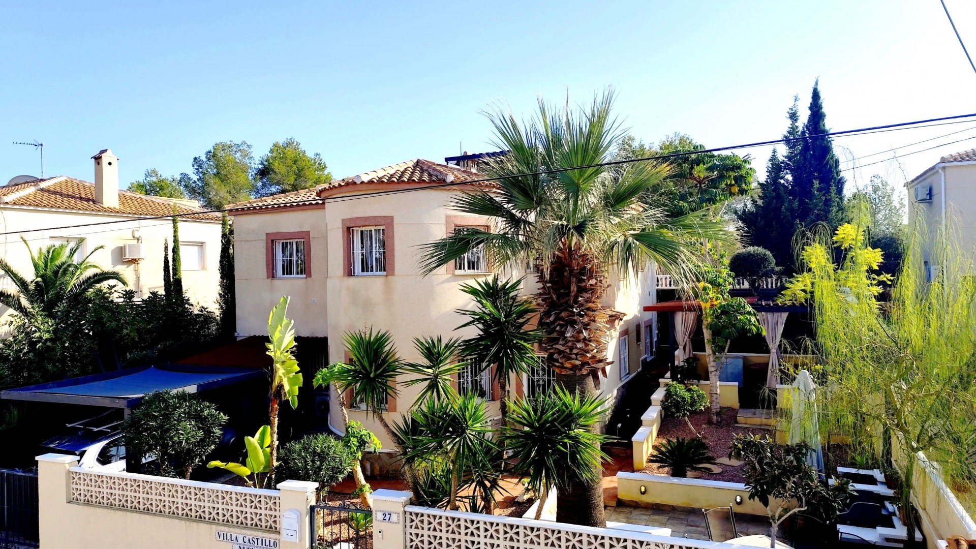 Venta - Chalet Independiente -
San Miguel de Salinas