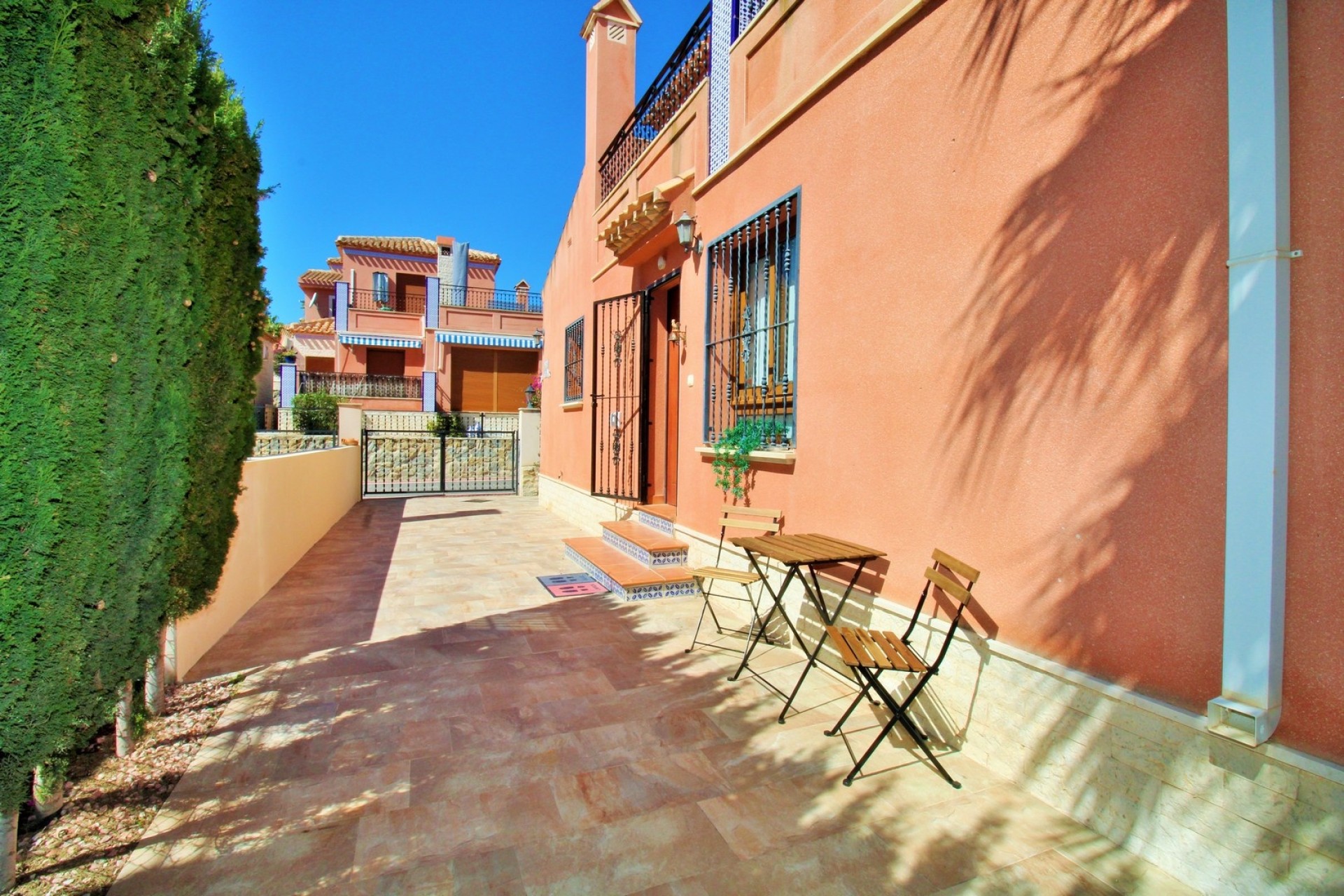 Venta - Chalet Independiente -
San Miguel de Salinas