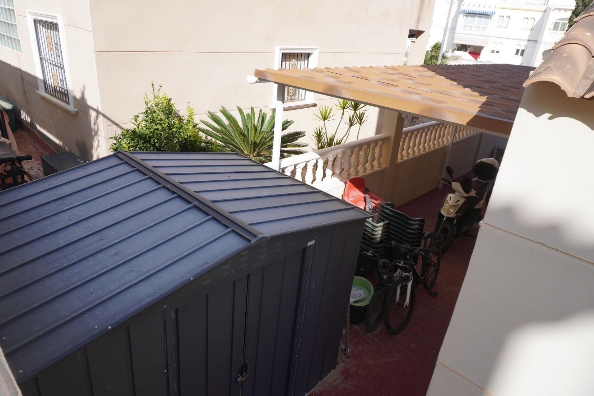 Venta - Chalet Independiente -
San Miguel de Salinas