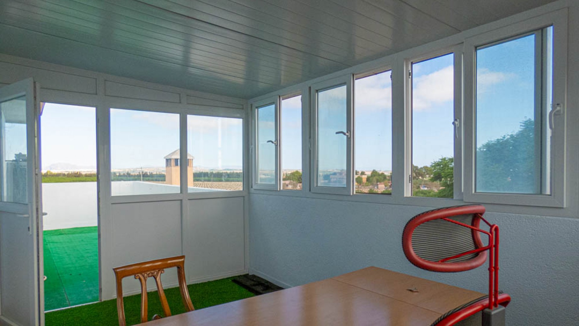 Venta - Chalet Independiente -
San Miguel de Salinas