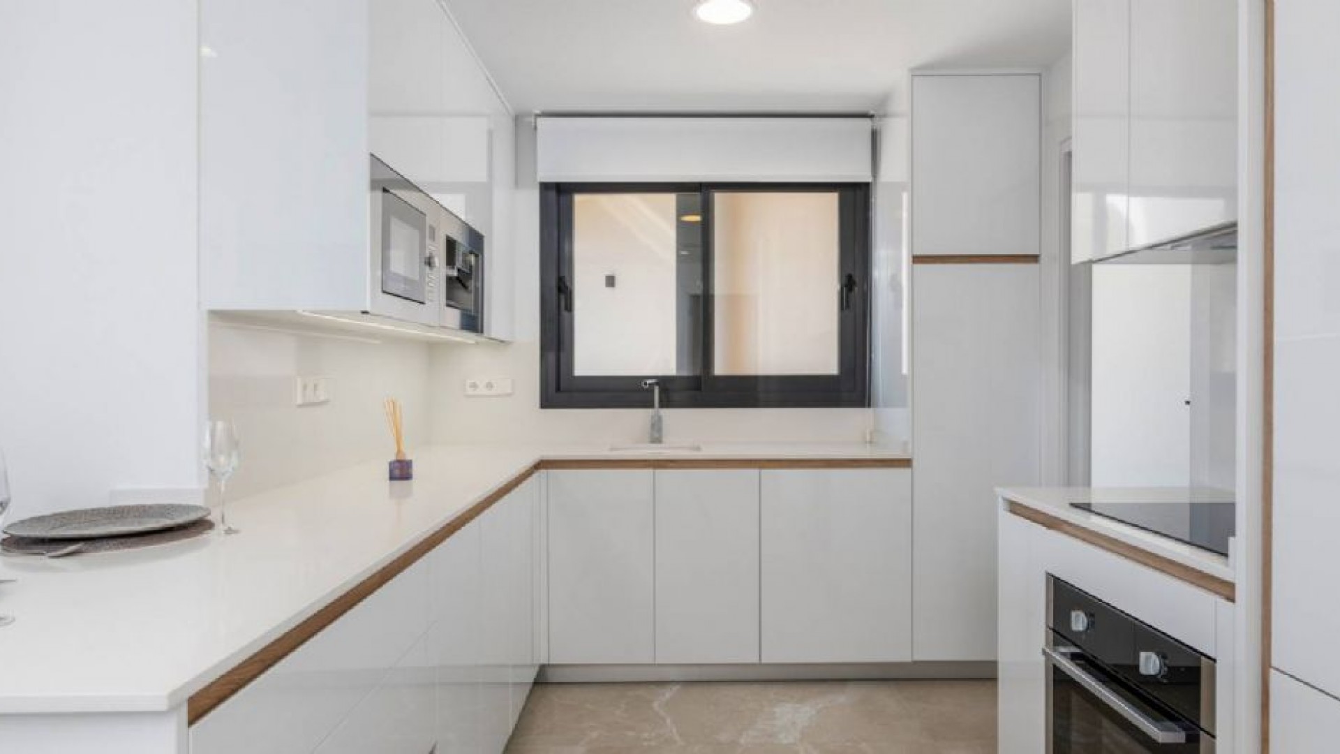 Venta - Chalet Independiente -
San Miguel de Salinas