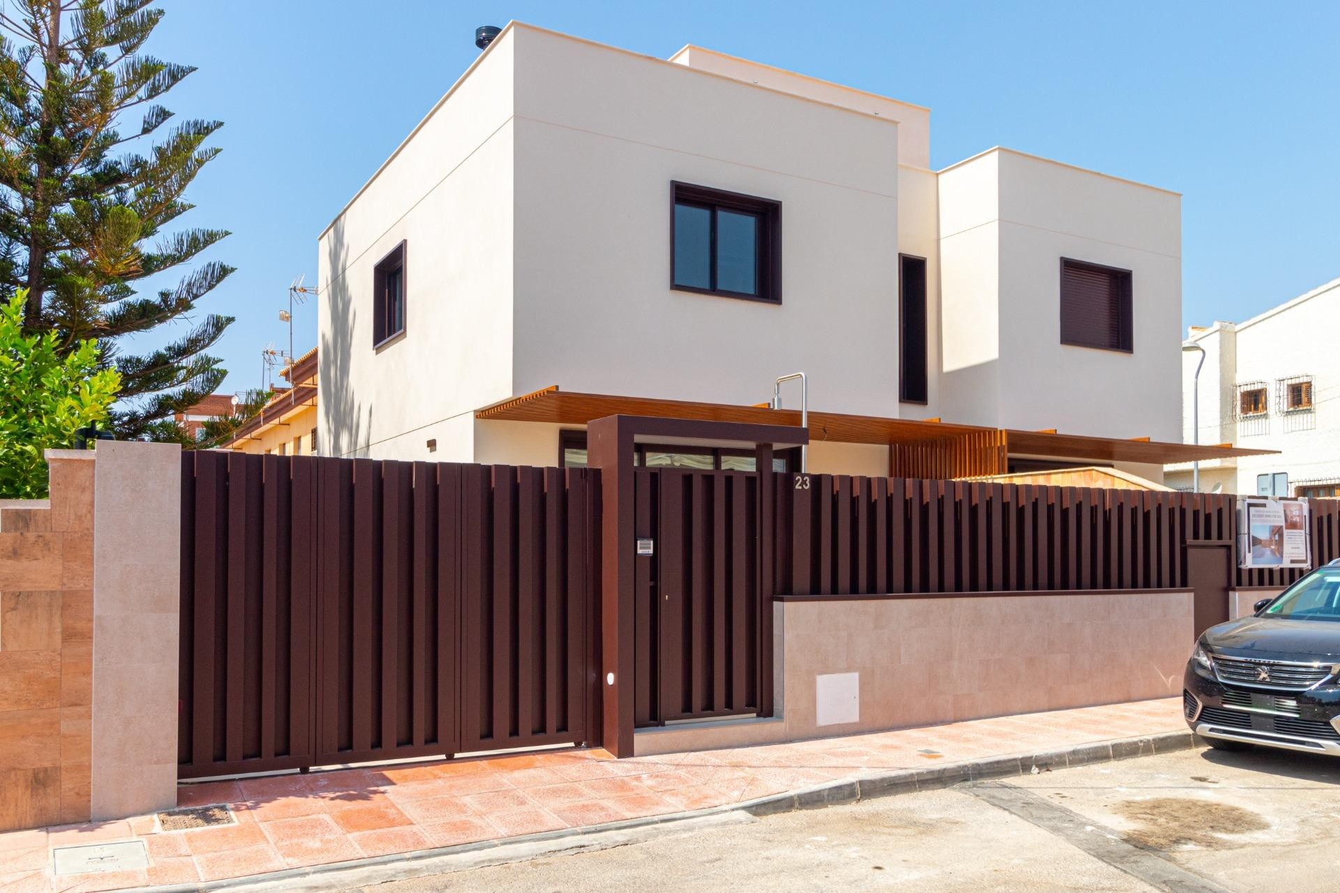Venta - Chalet Independiente -
Santiago de la ribera - Playa de santiago de la ribera