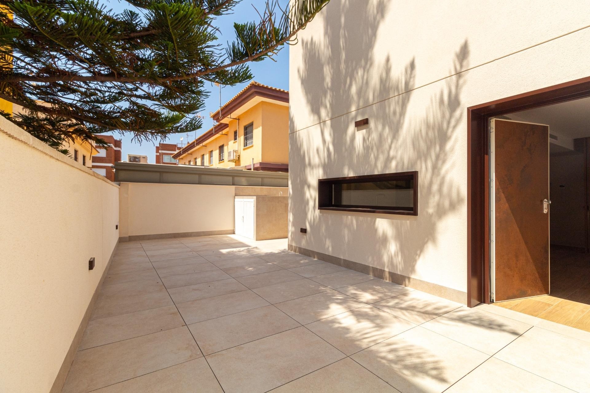 Venta - Chalet Independiente -
Santiago de la ribera - Playa de santiago de la ribera