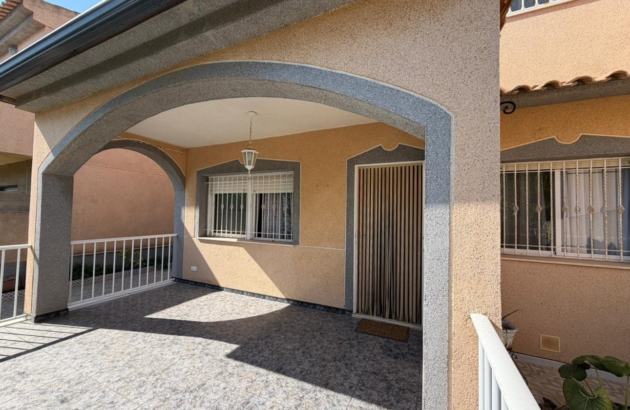 Venta - Chalet Independiente -
Santiago de La Ribera - San blas