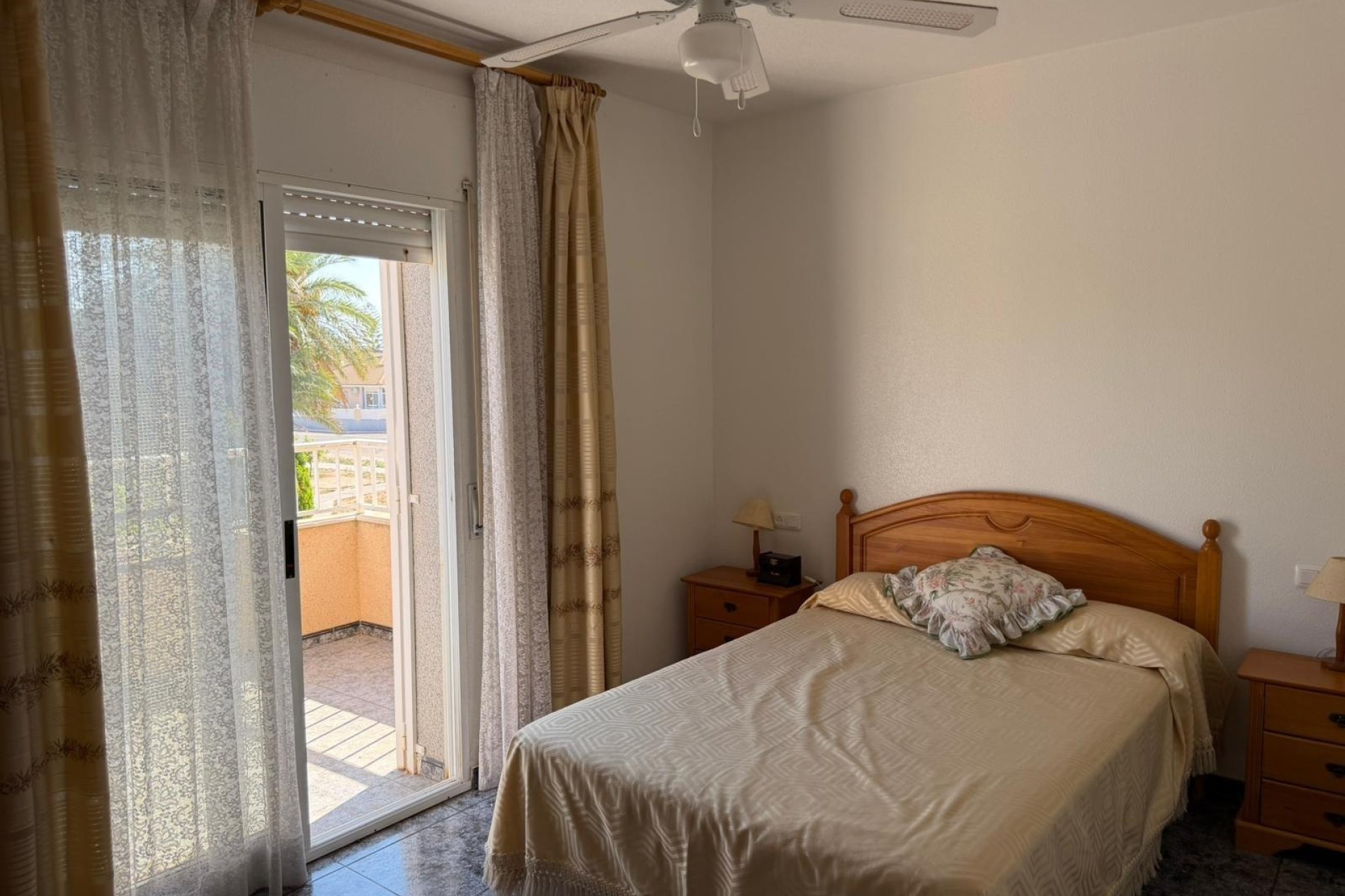 Venta - Chalet Independiente -
Santiago de La Ribera - San blas